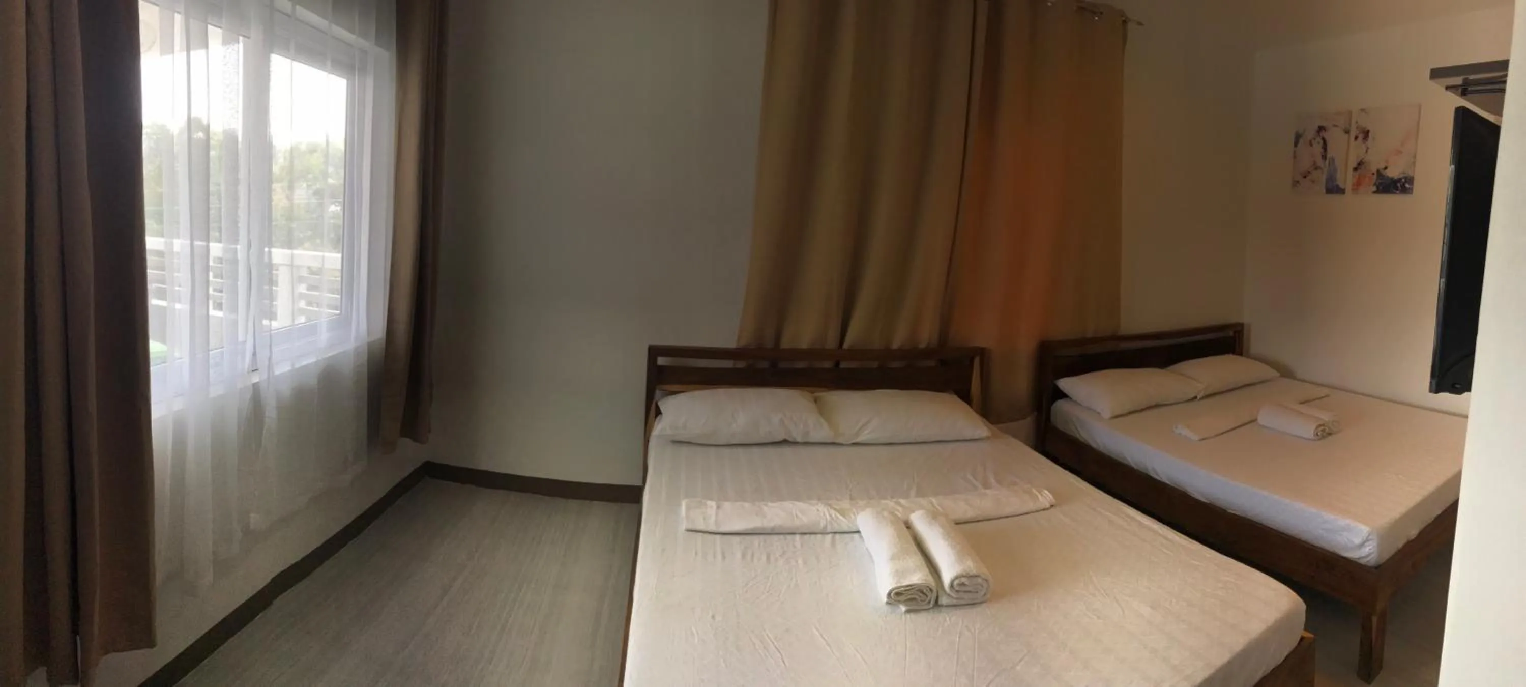 Seabreeze Beach Lodge