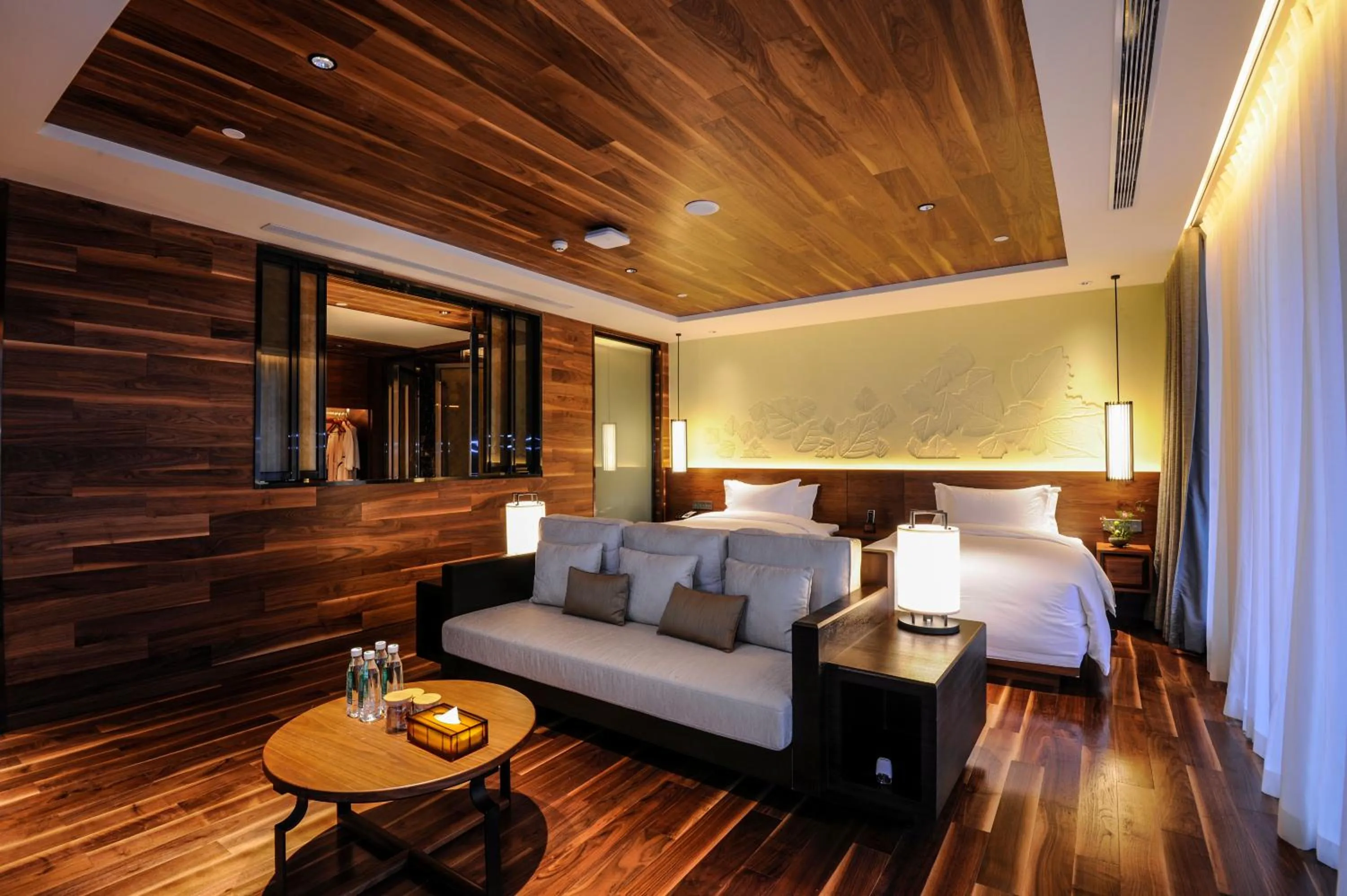 Bedroom in Jinshuo Holiday Hotel