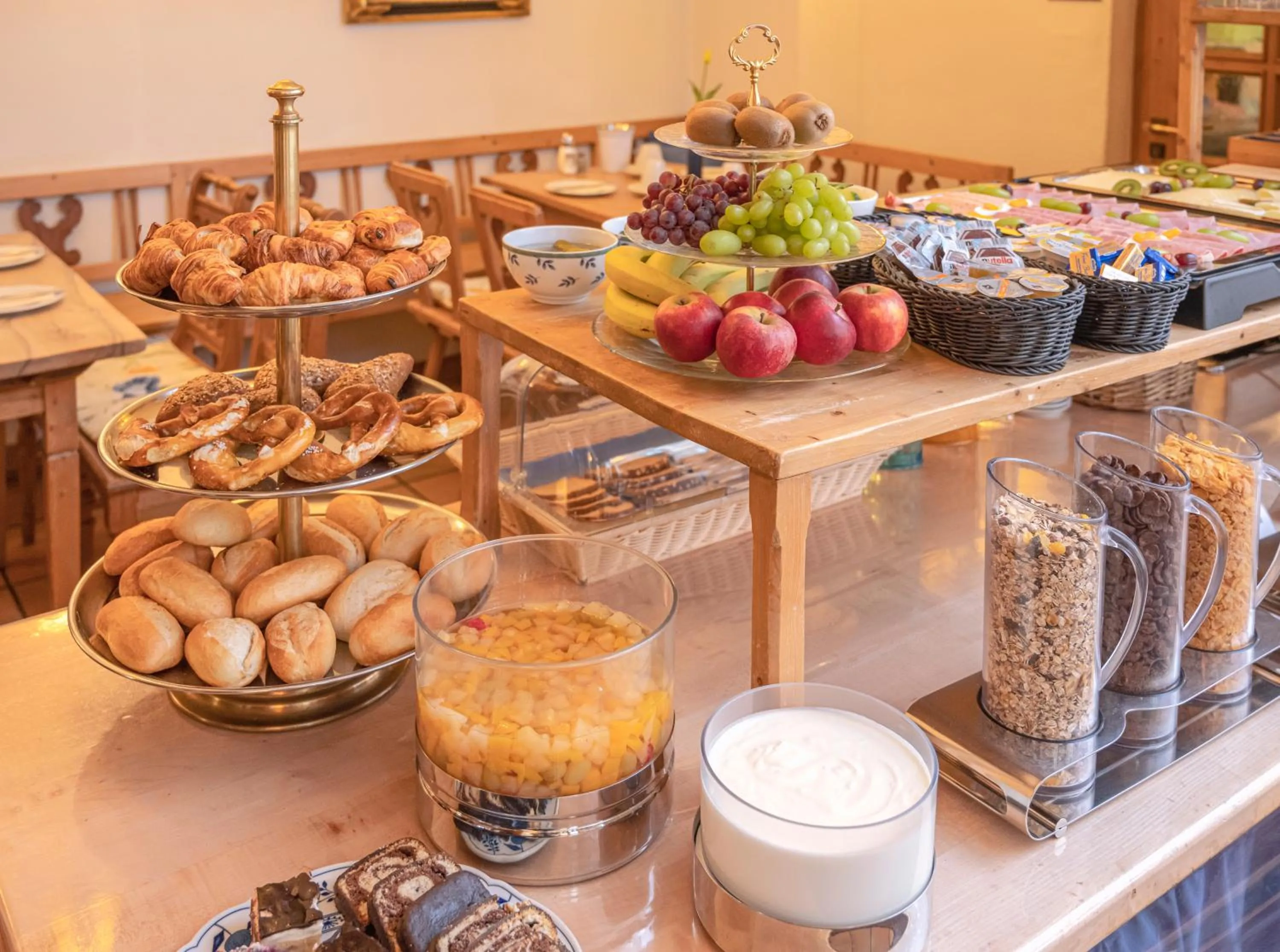 Breakfast in Hotel Eder