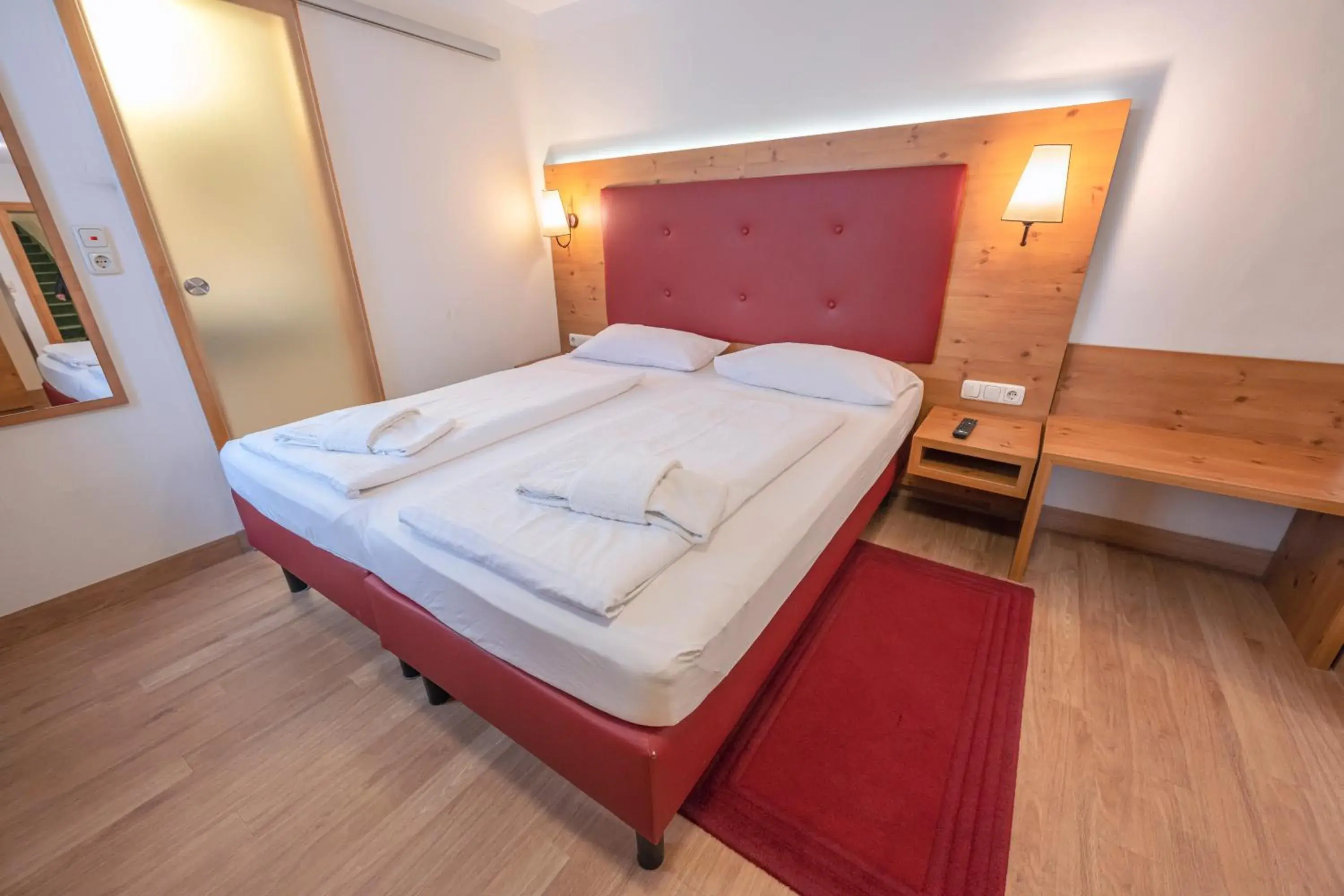 Photo of the whole room, Bed in Hotel Eder Photo of the whole room, Bed in Hotel Eder