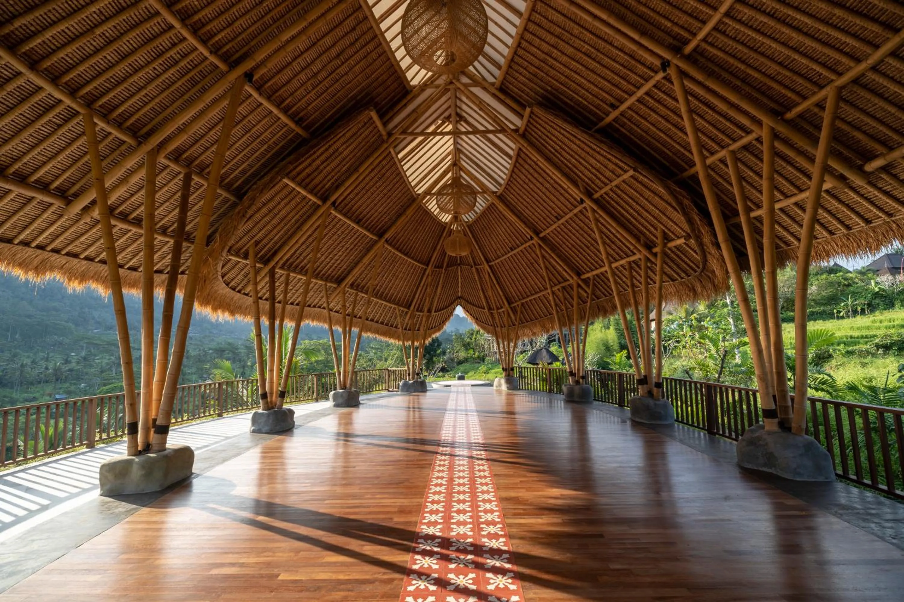 Property building in Wapa di Ume Sidemen