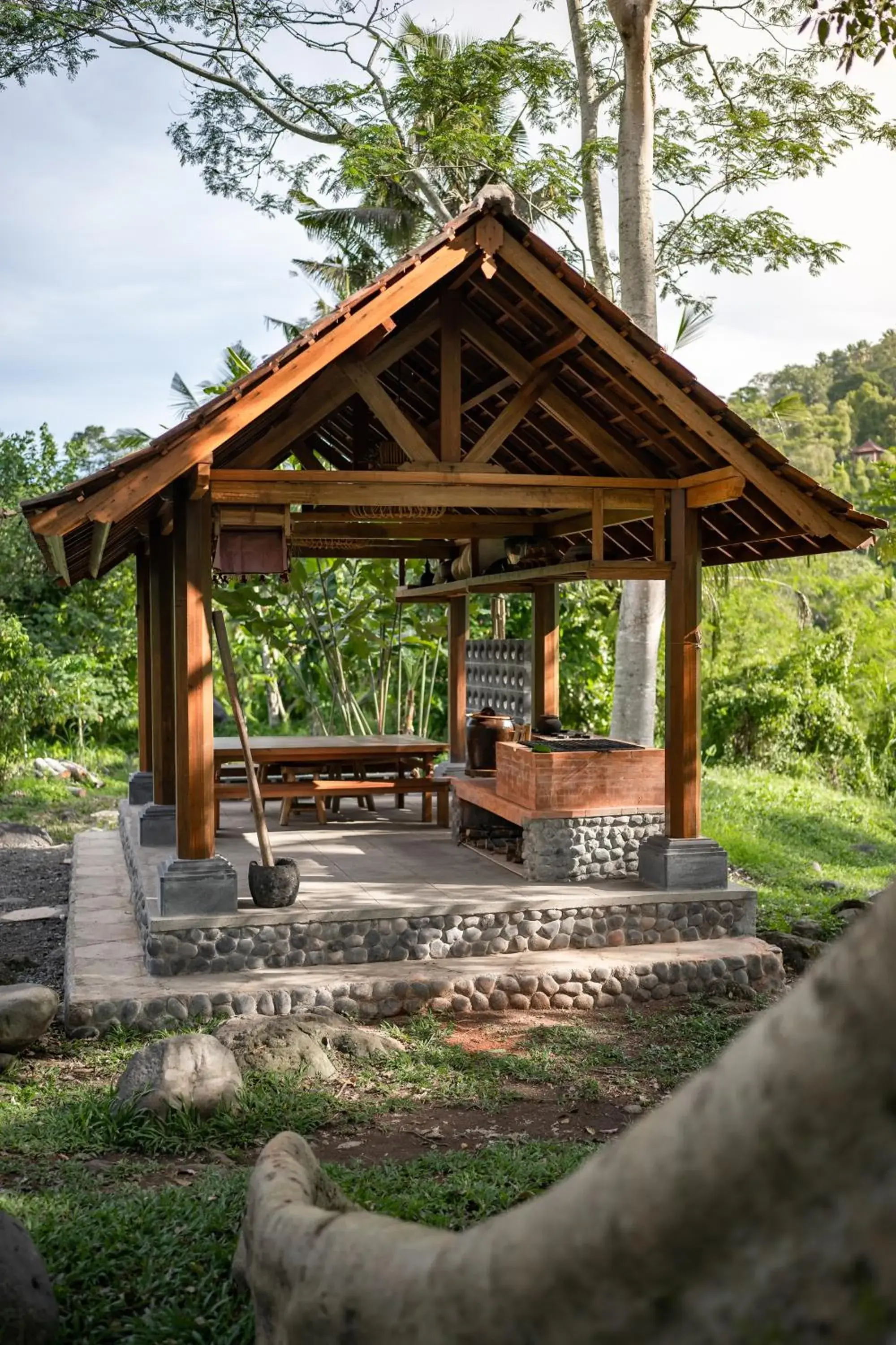 Property building in Wapa di Ume Sidemen Property building in Wapa di Ume Sidemen