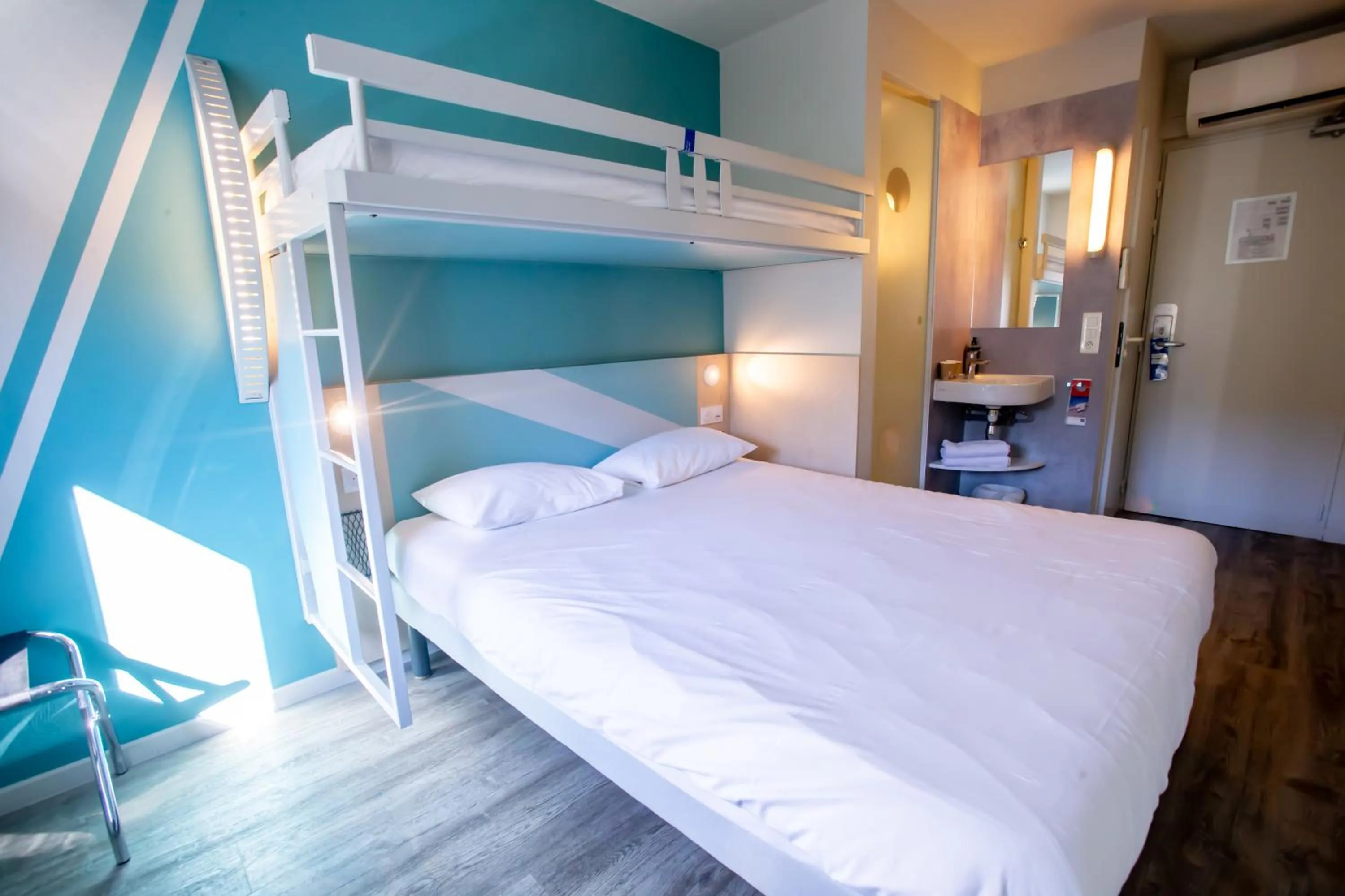 Bedroom, Bed in ibis budget Haguenau Strasbourg Nord