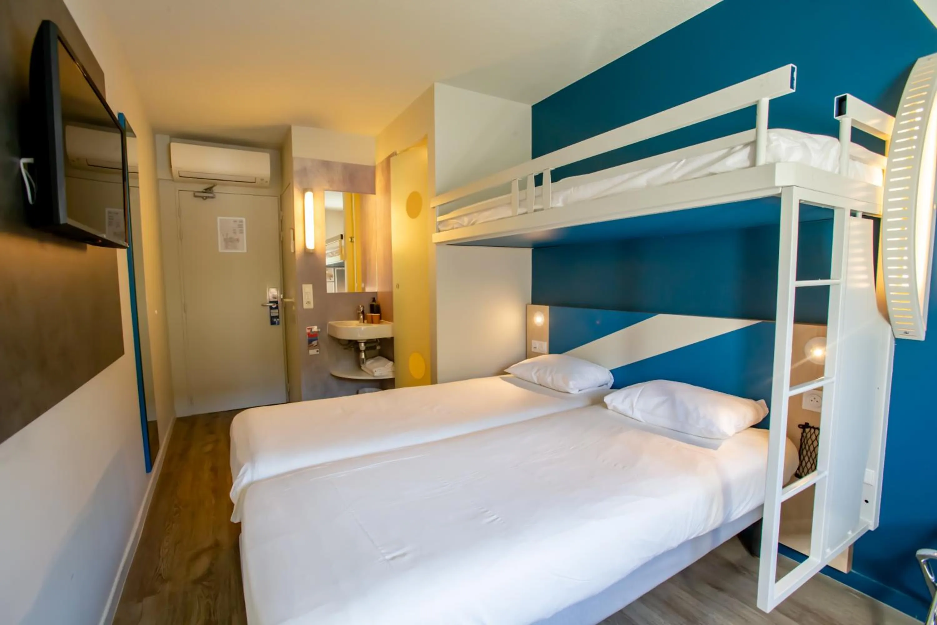 Bedroom, Bed in ibis budget Haguenau Strasbourg Nord