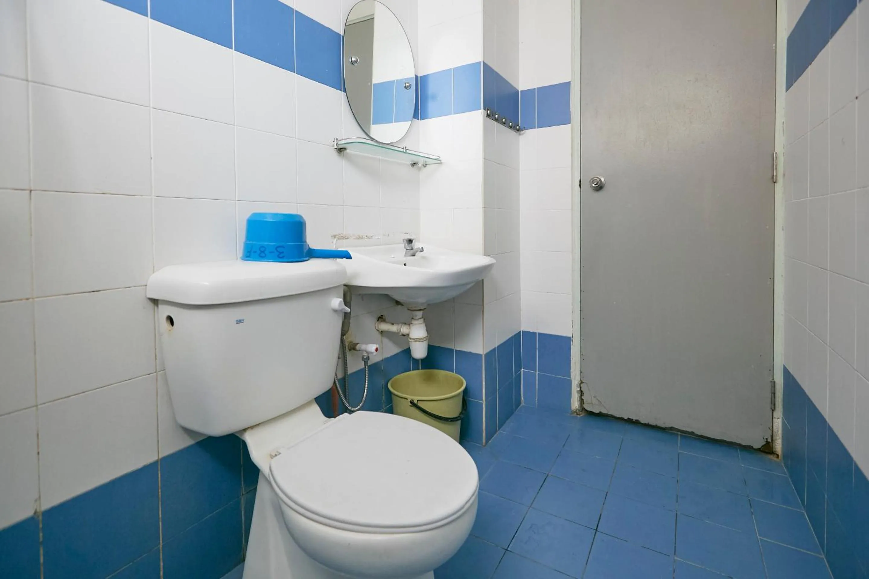 Bathroom in JC Private Apartment Sunshine Bay