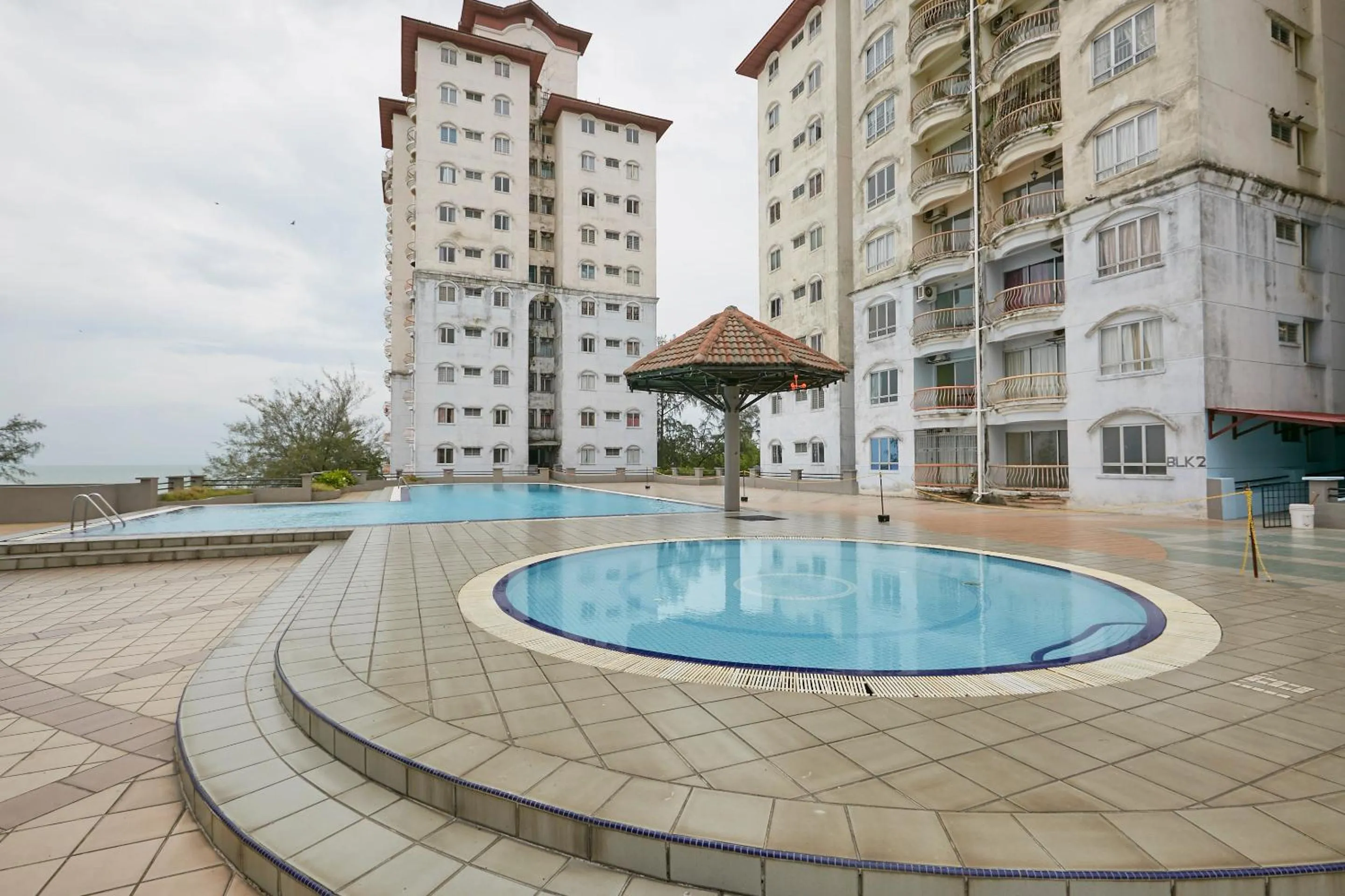 Swimming pool in JC Private Apartment Sunshine Bay