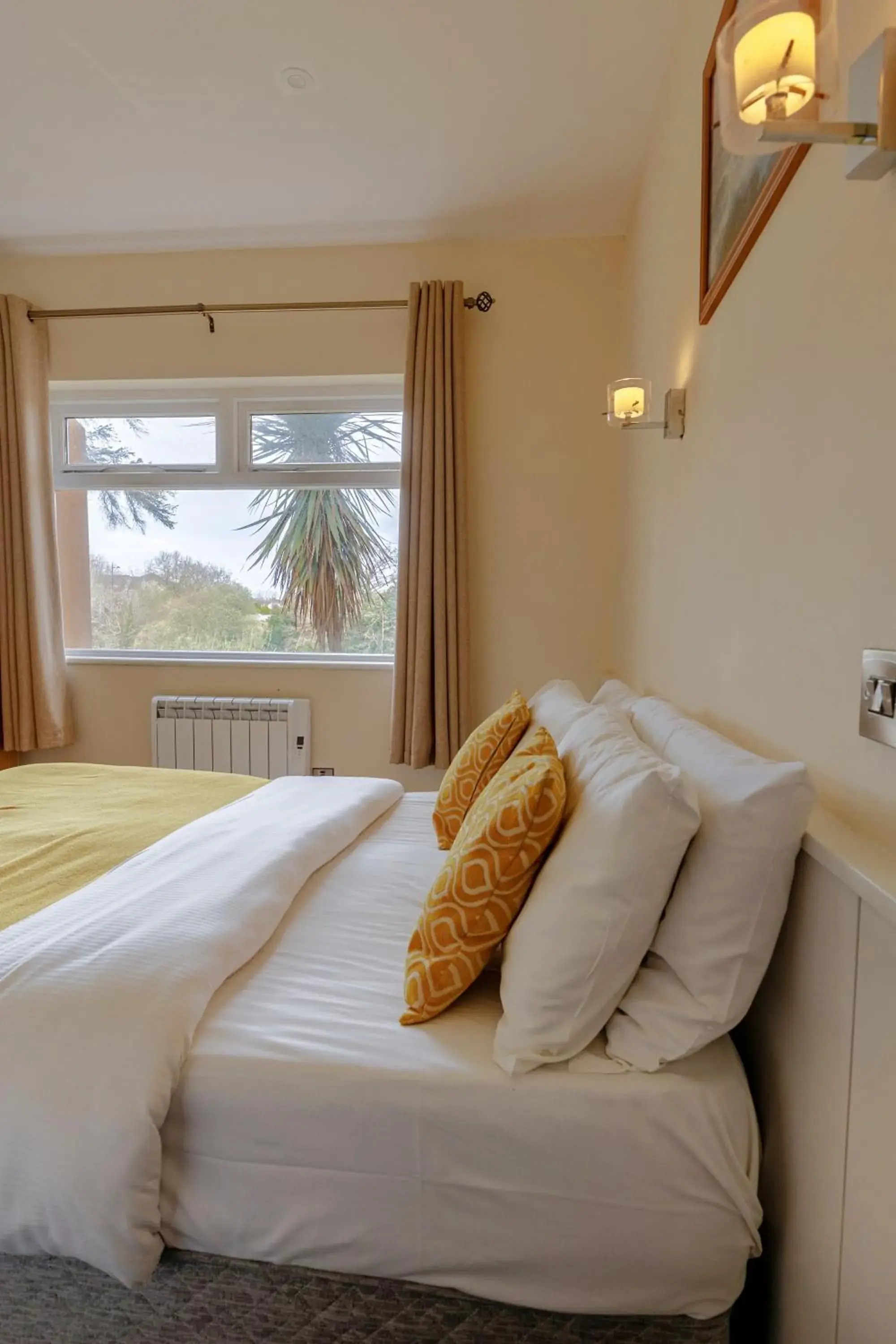 Bed in Killarney View House B&B Bed in Killarney View House B&B