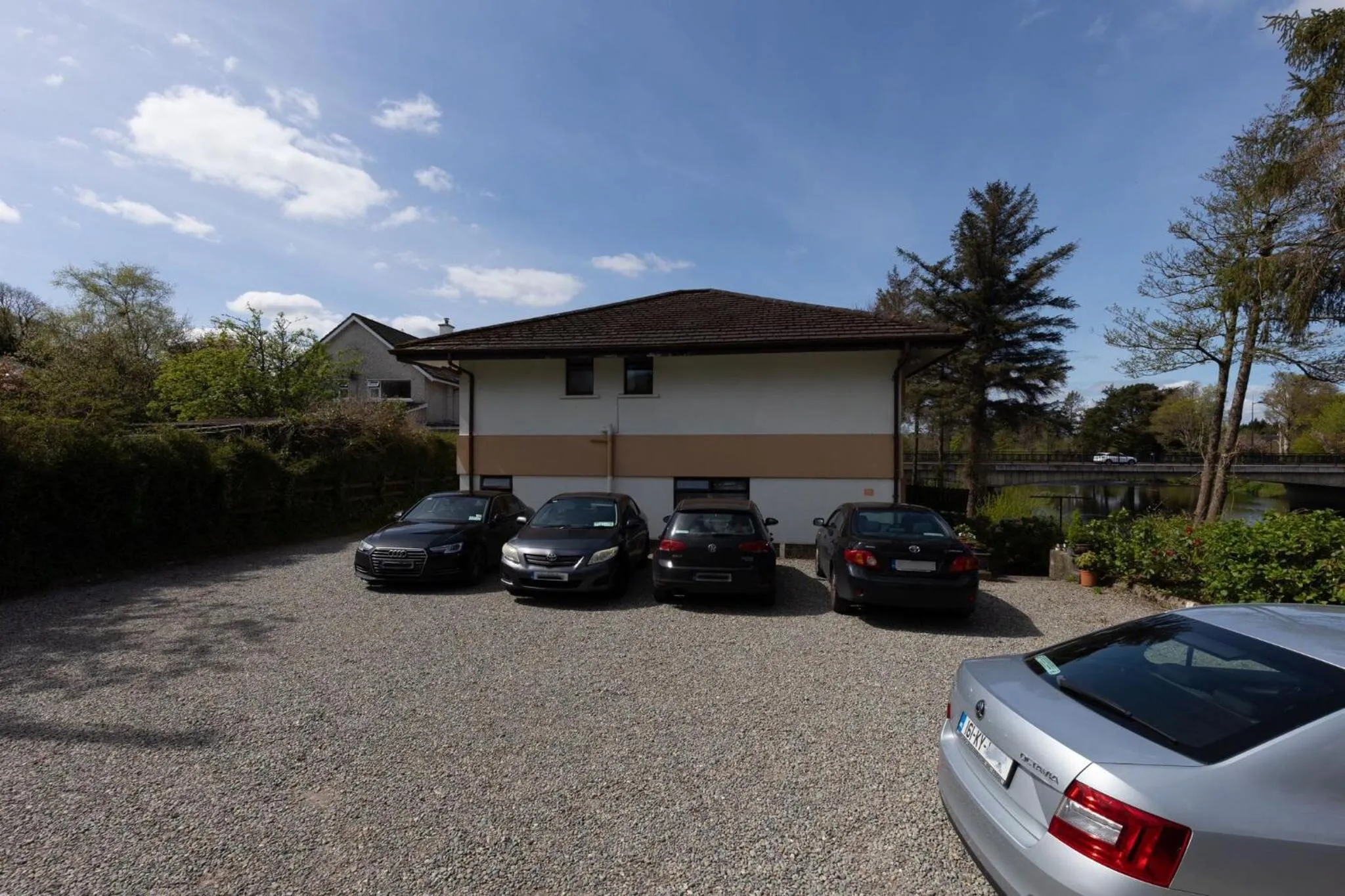 Parking in Killarney View House B&amp;B