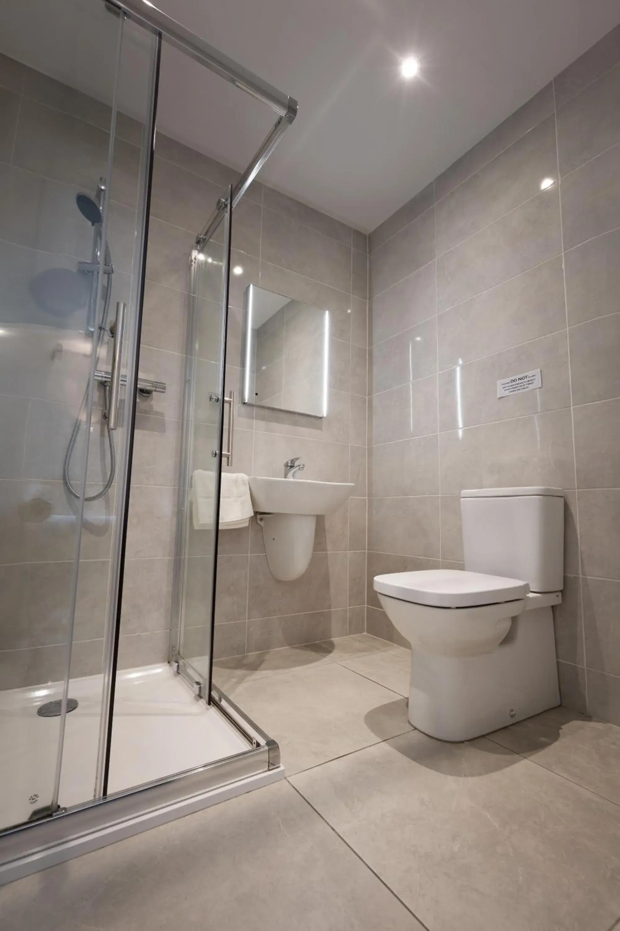 Shower in Killarney View House B&B Shower in Killarney View House B&B