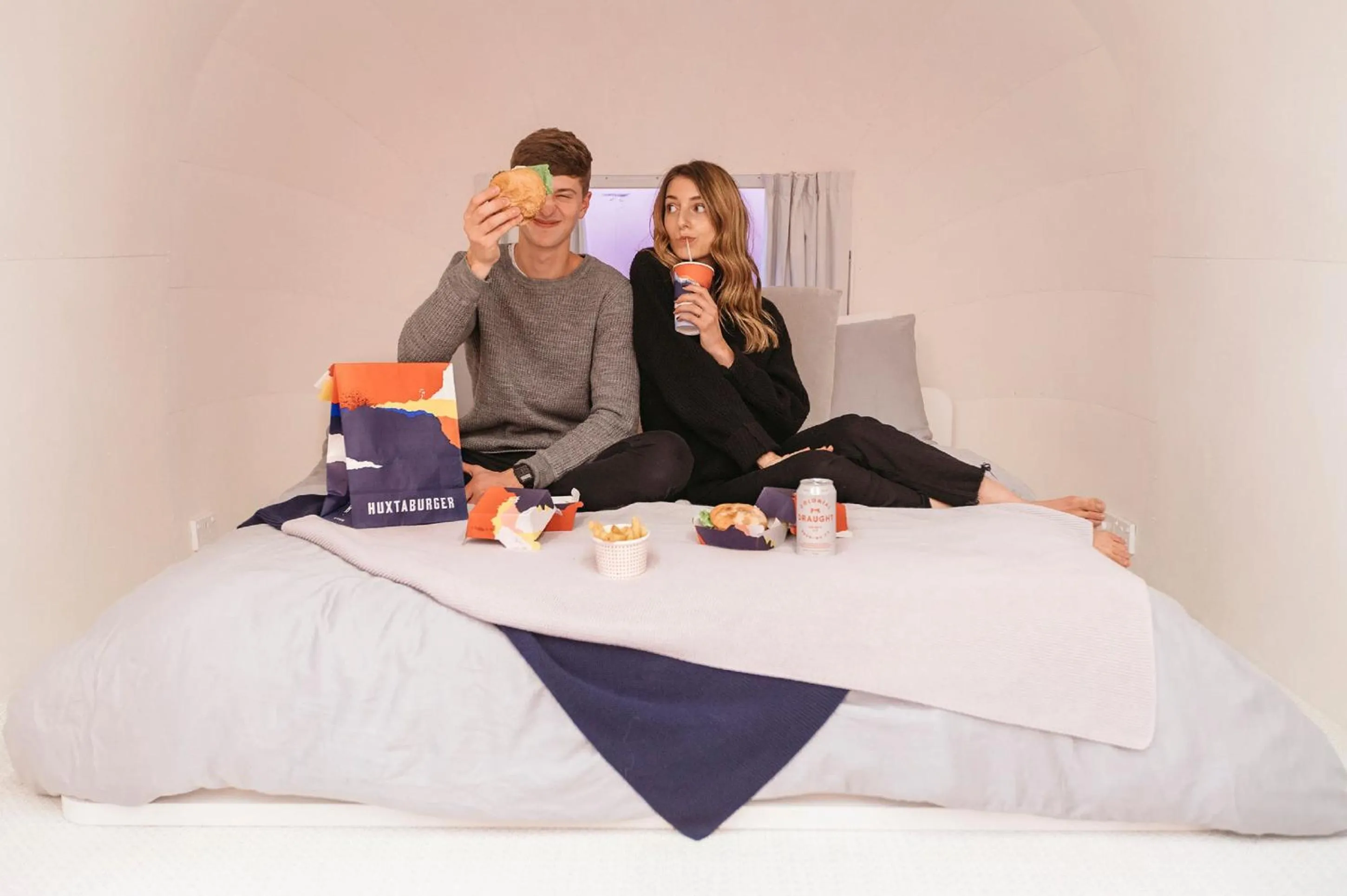 Bedroom, Bed in Hotel No