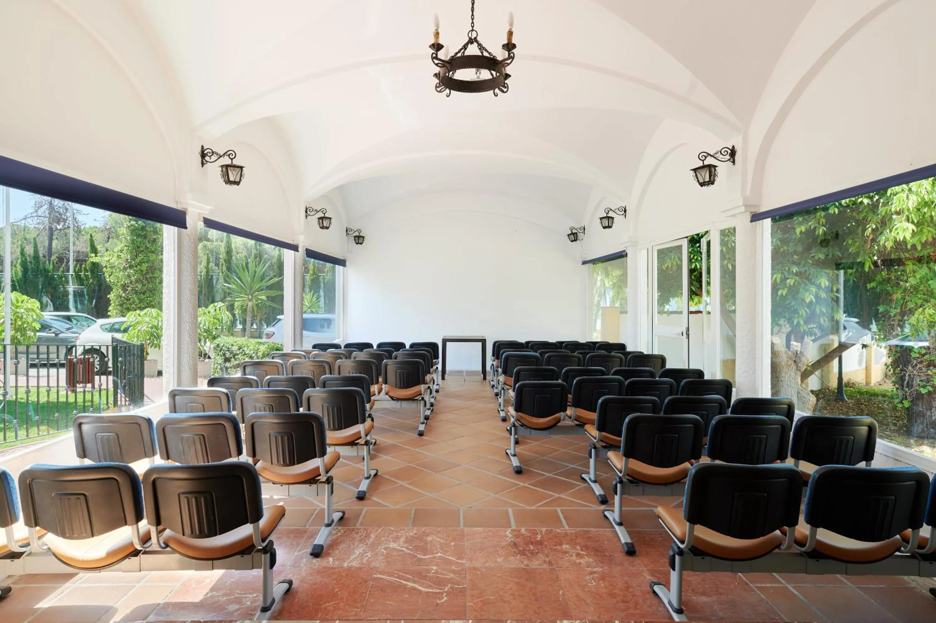 Meeting/conference room in AluaSun Marbella Park