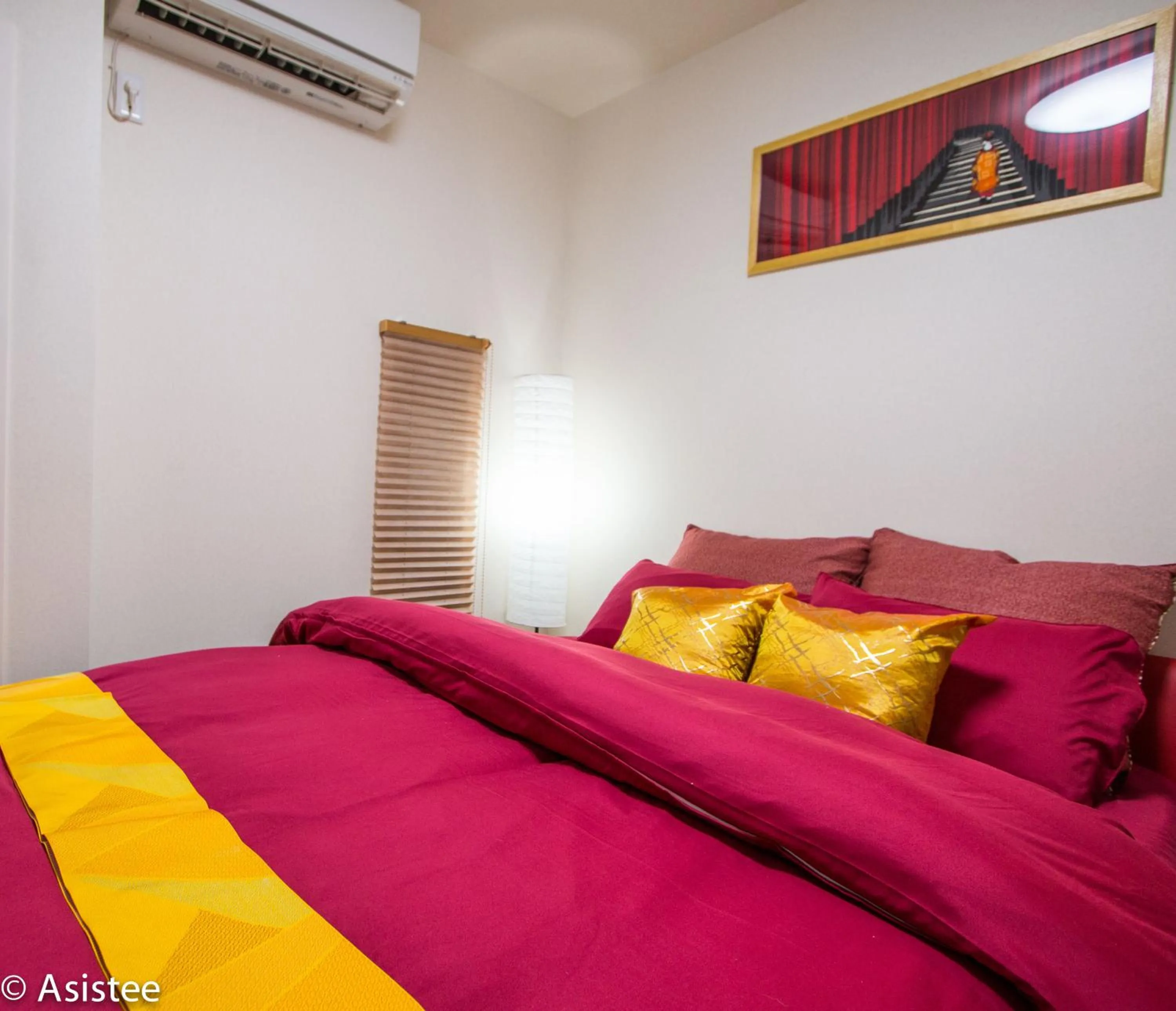 Bed in Modern Machiya-Babacho