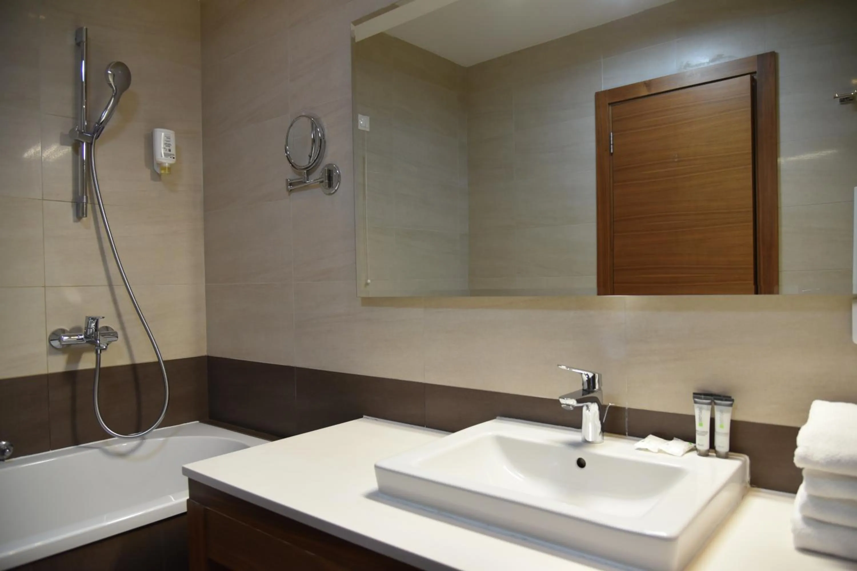 Shower in Aparthotel Vucko