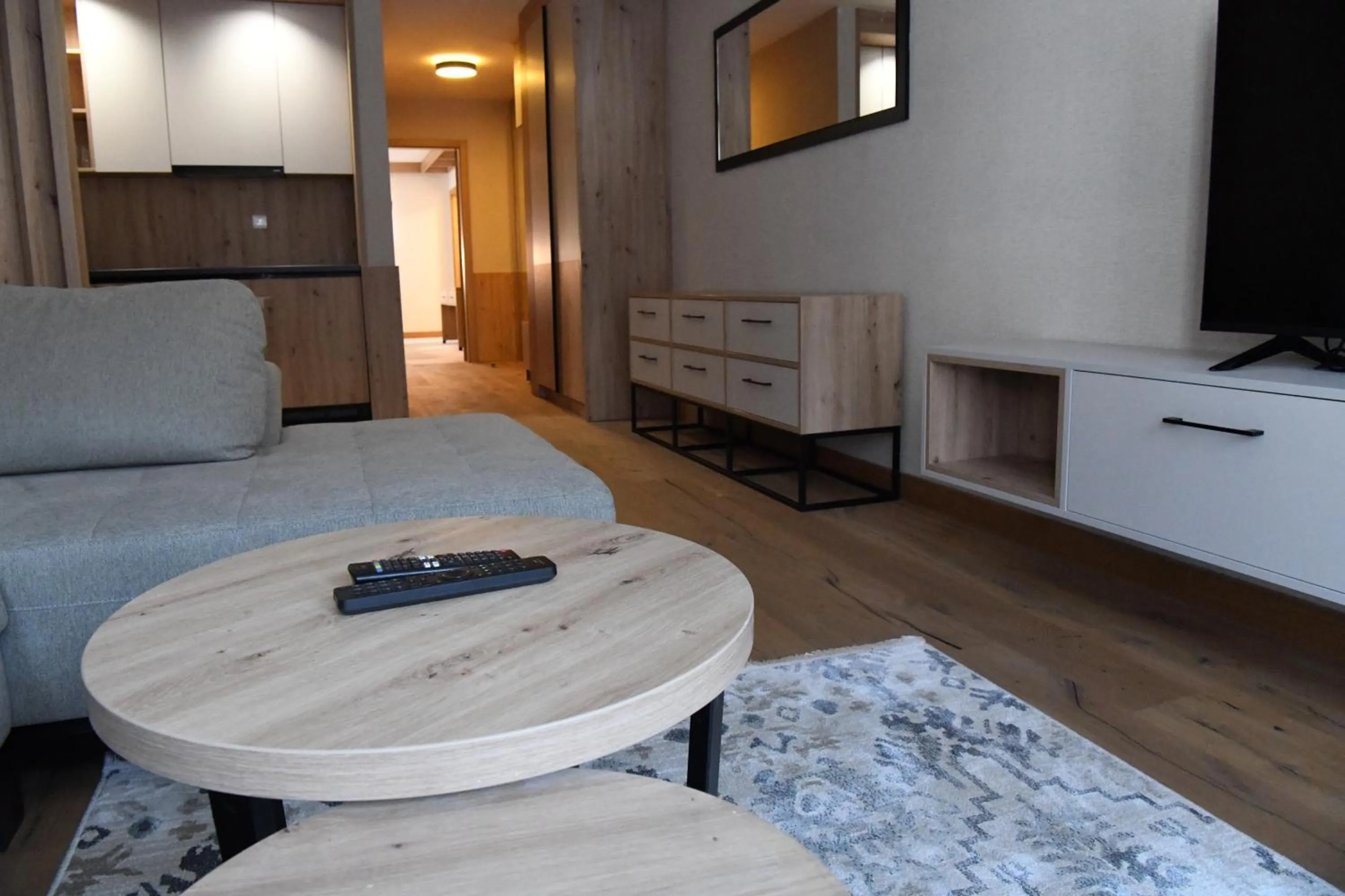 TV and multimedia in Aparthotel Vucko