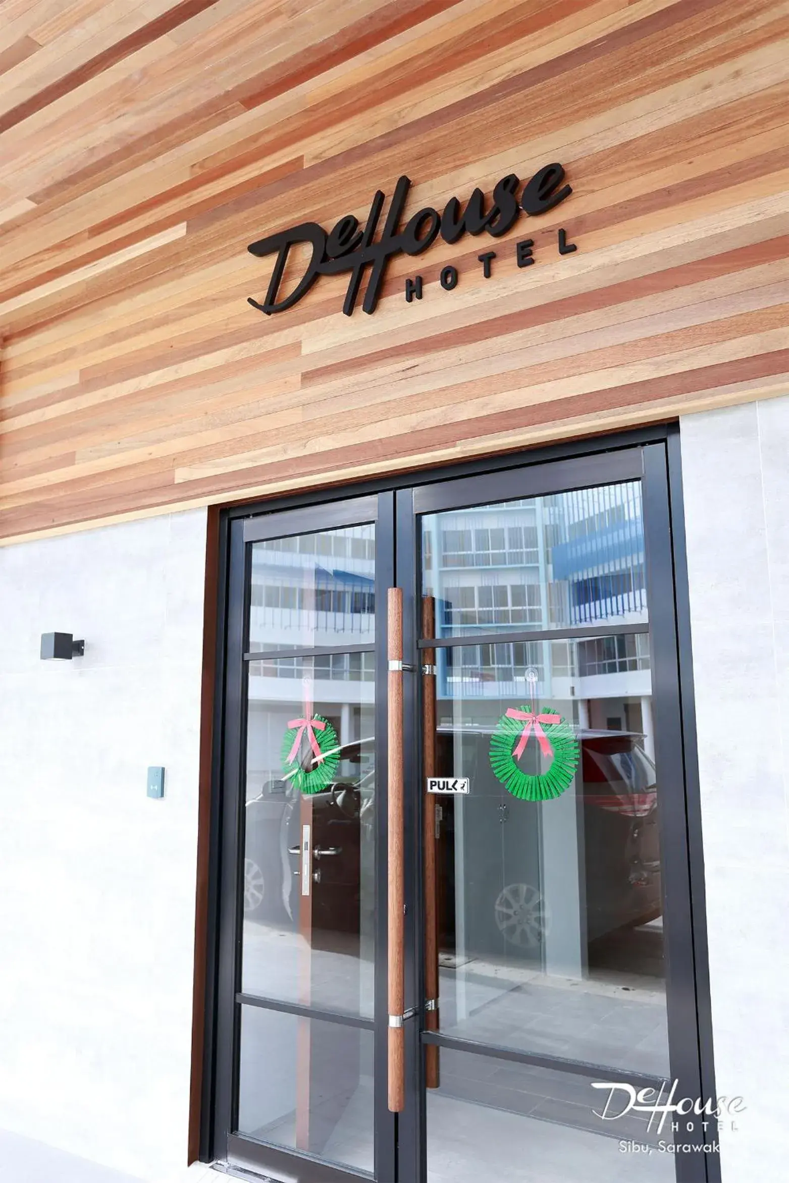 Facade/entrance in De House Hotel Facade/entrance in De House Hotel