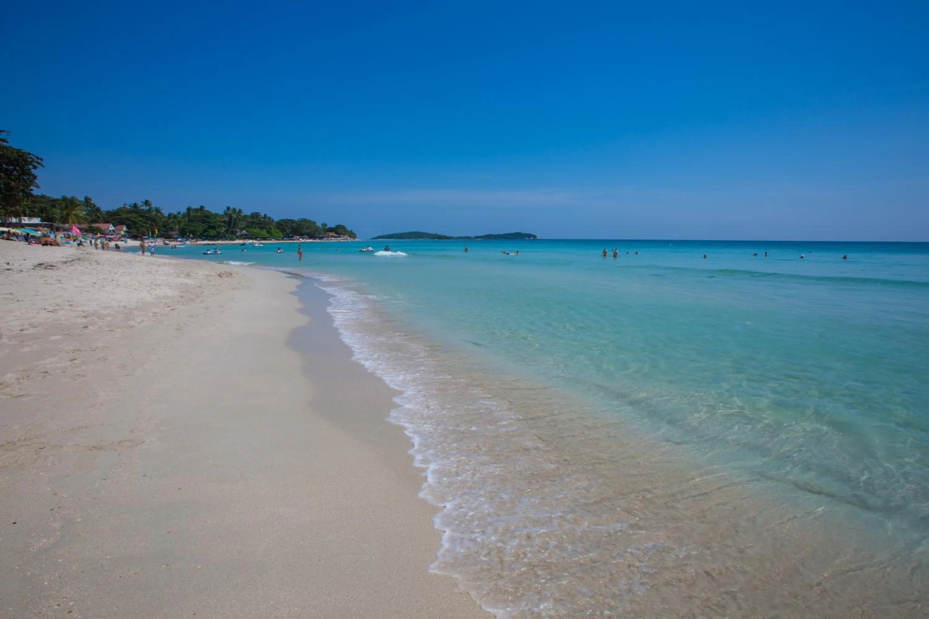 Beach in Long Beach Lodge, Chaweng Beach, Koh Samui