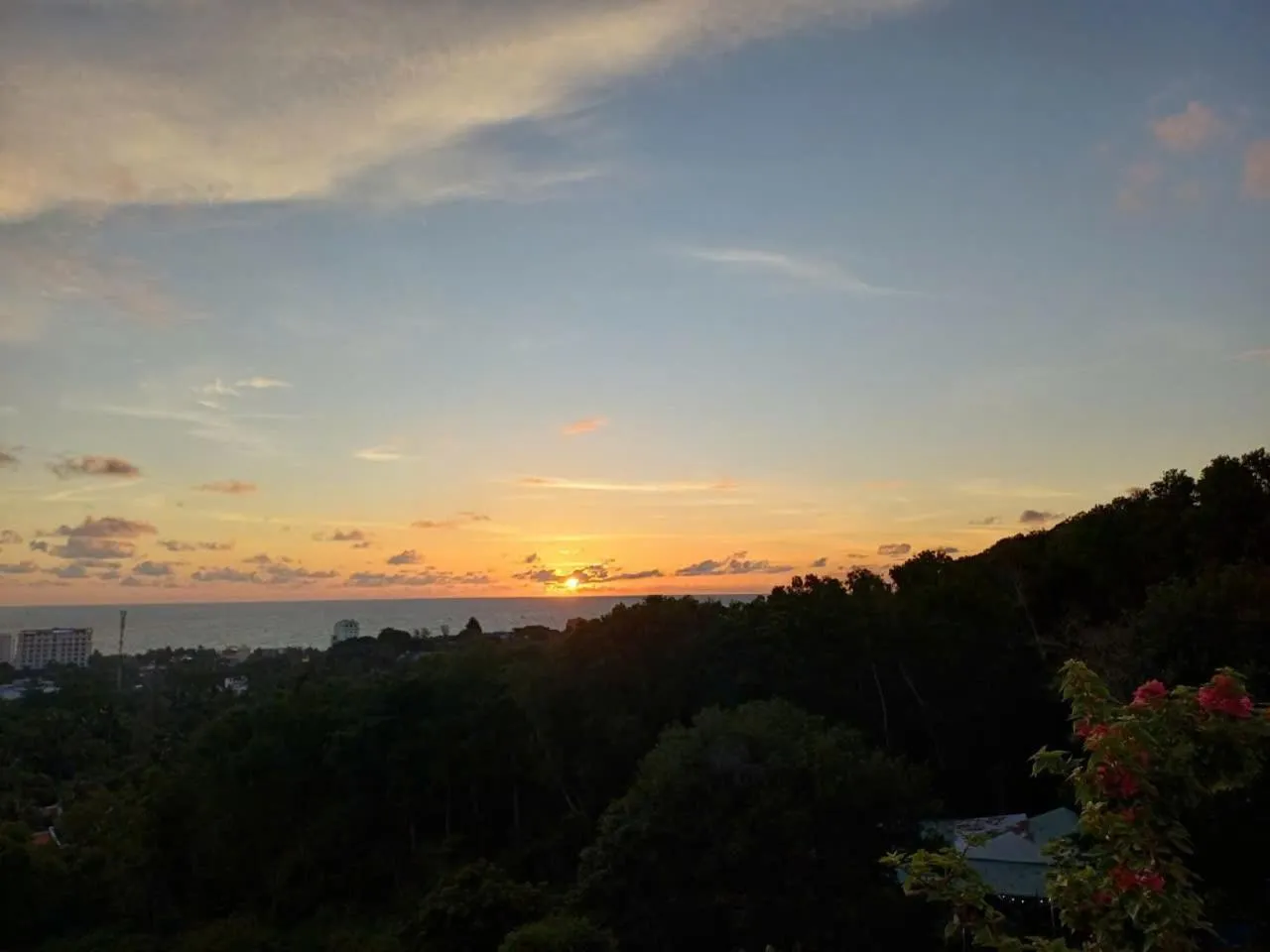 Natural landscape in Tom Hill Boutique Resort & Spa - Sea View