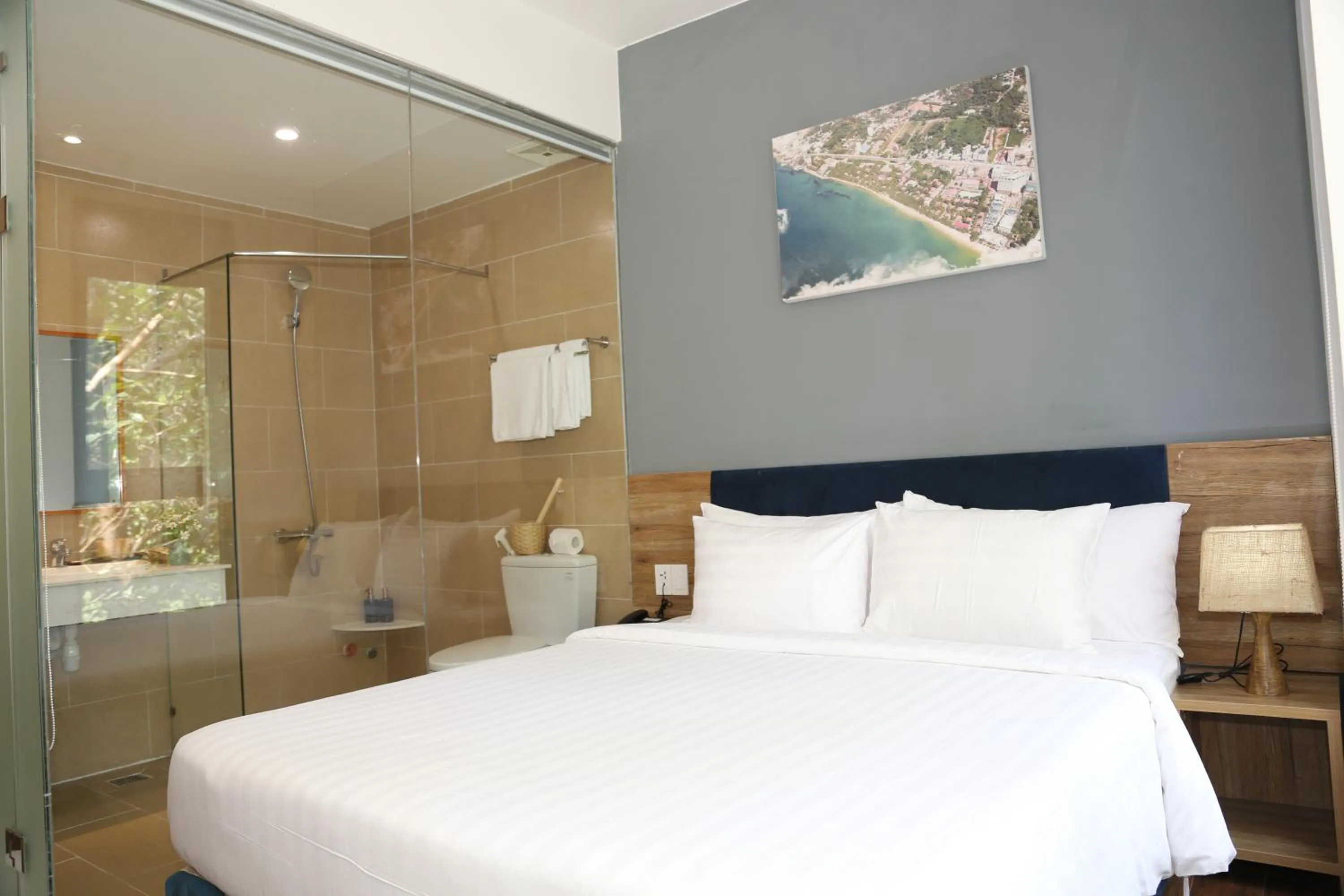 Bed in Tom Hill Boutique Resort & Spa - Sea View