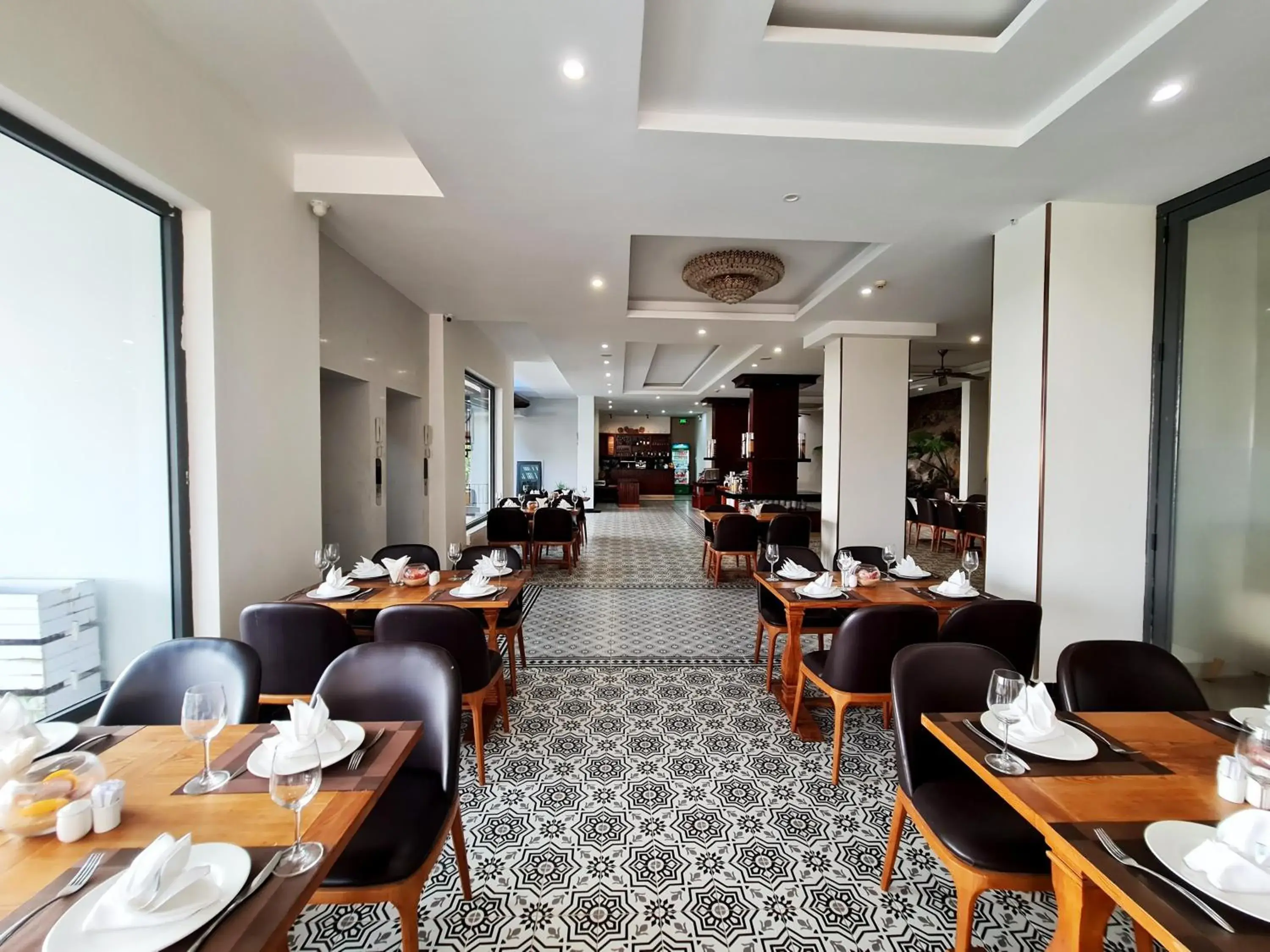 Restaurant/places to eat in Tom Hill Boutique Resort & Spa - Sea View Restaurant/places to eat in Tom Hill Boutique Resort & Spa - Sea View