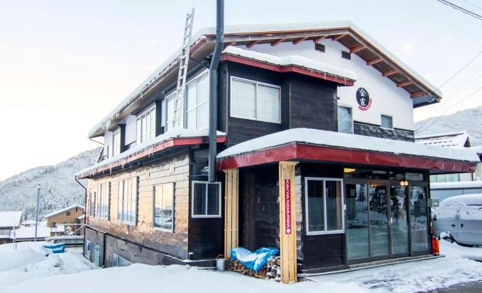 Facade/entrance in Kaiya Nozawa