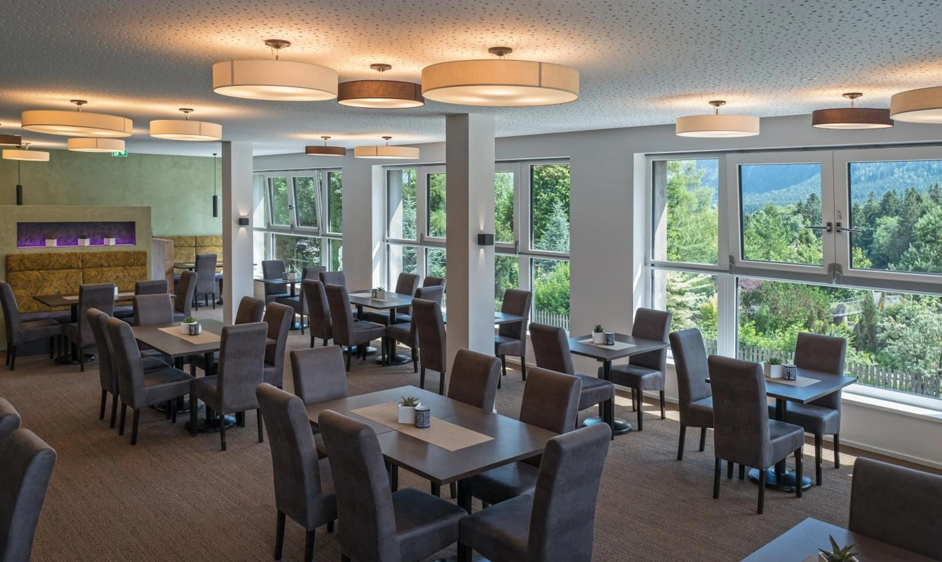 Restaurant/places to eat in Arthur's Hotel und Apartments am Achensee