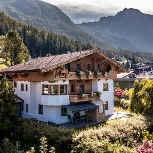 Arthur's Hotel und Apartments am Achensee