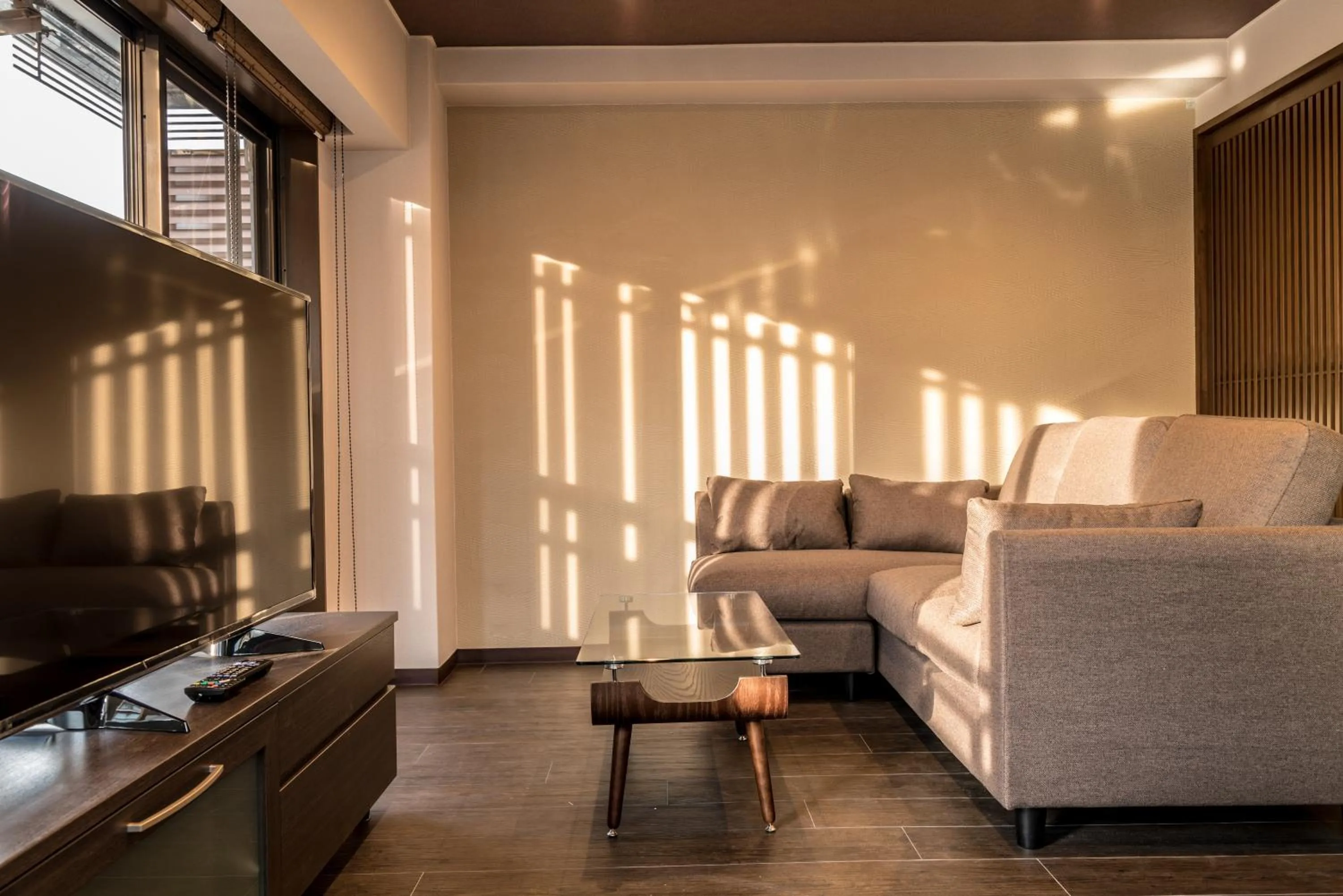 Living room in Kyoto Riverview House Kyoraku