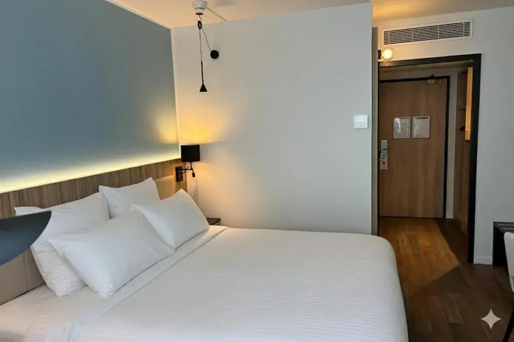 Bed in Campanile Reims Centre - Cathedrale Bed in Campanile Reims Centre - Cathedrale