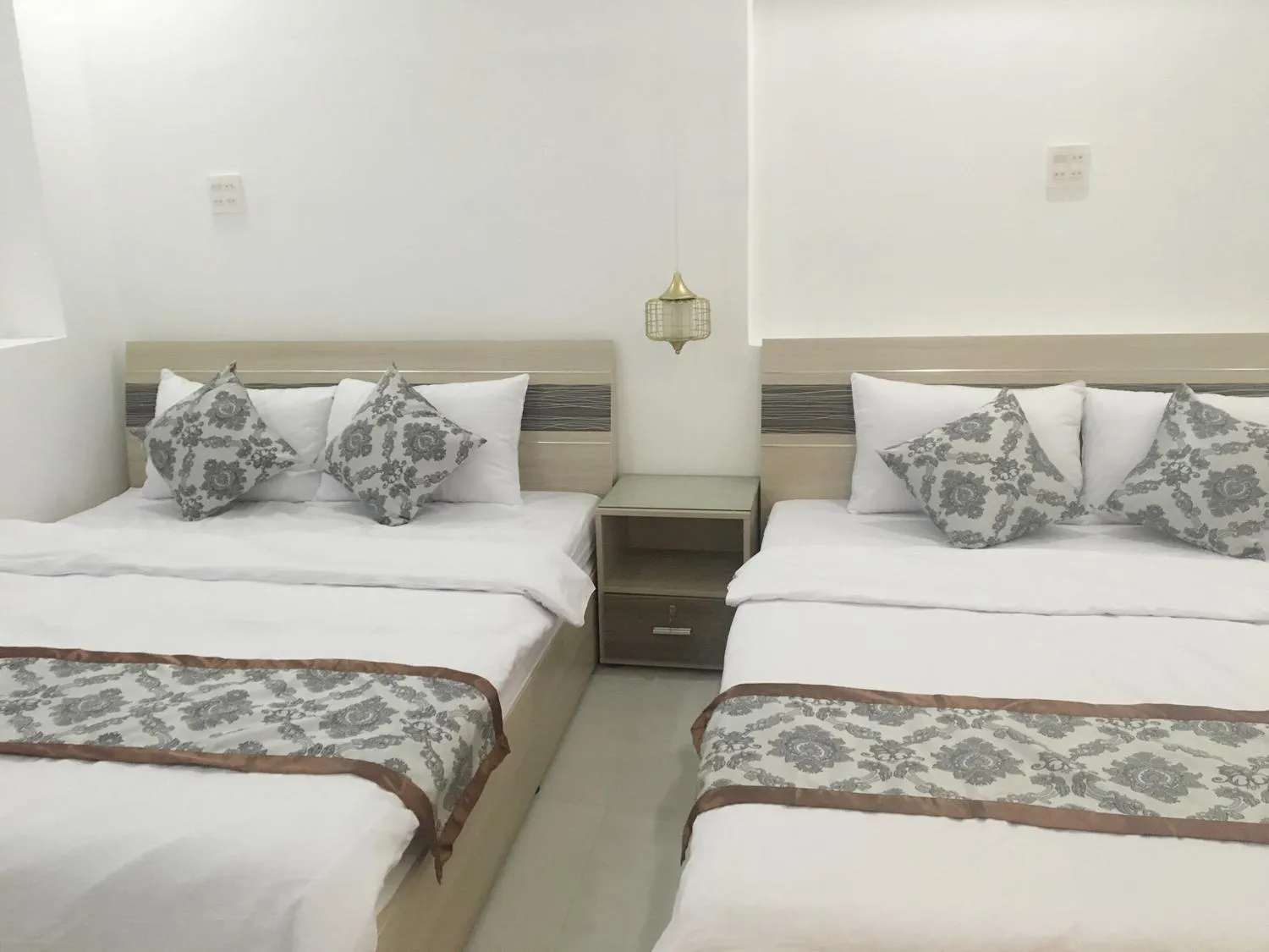 Sao Khue Riverside Hotel & Coffee