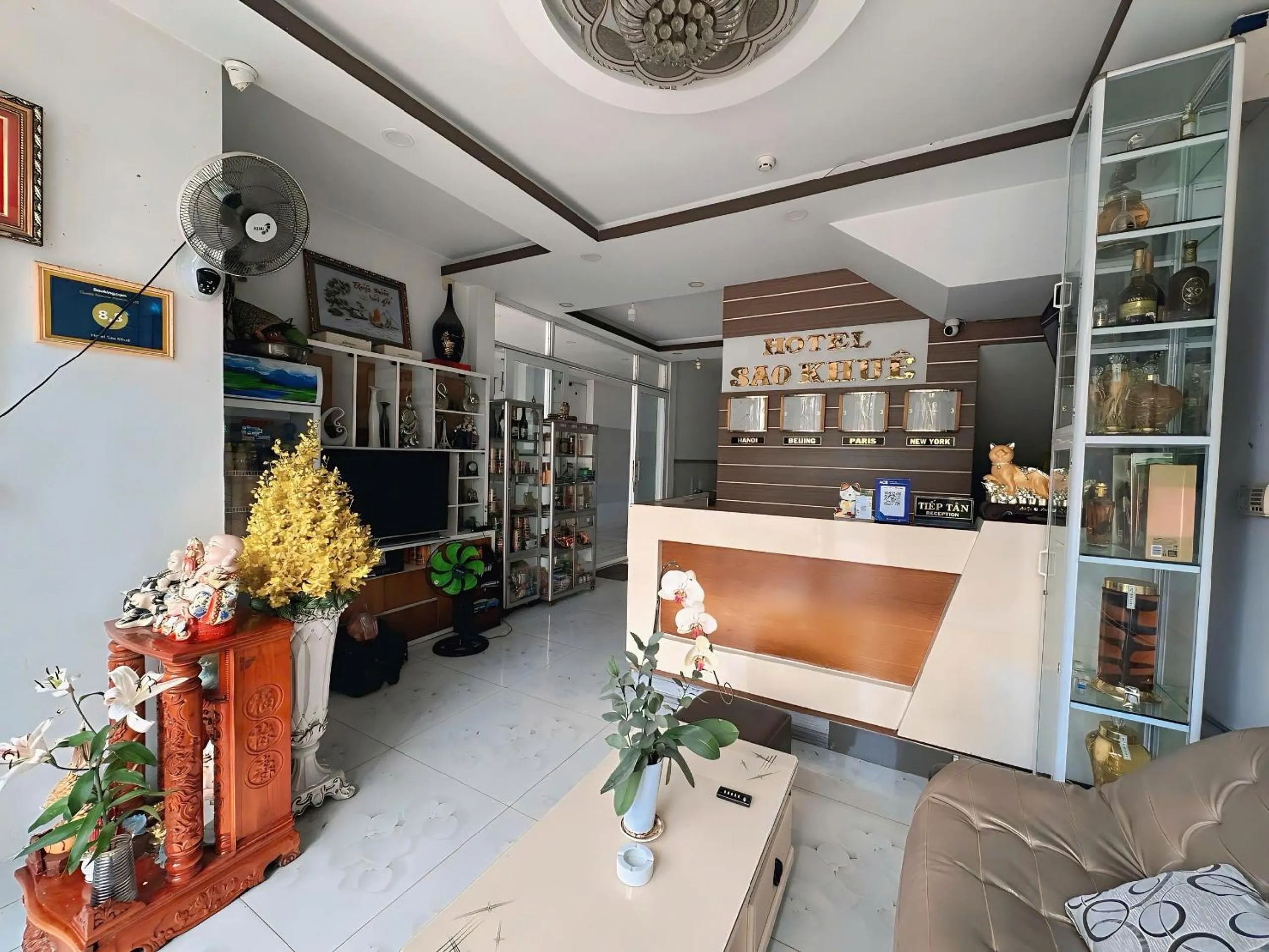 Sao Khue Riverside Hotel & Coffee