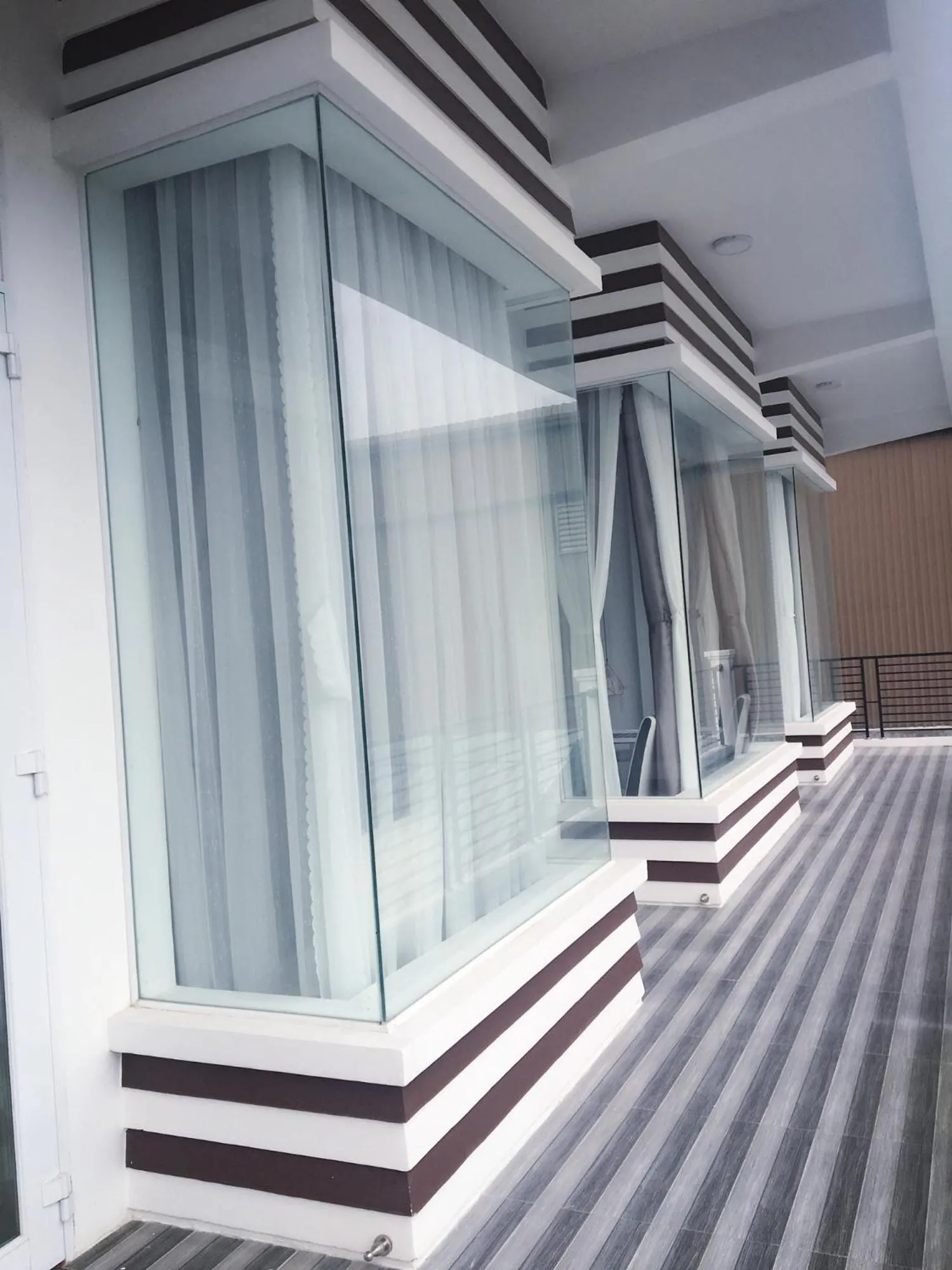 Sao Khue Riverside Hotel & Coffee