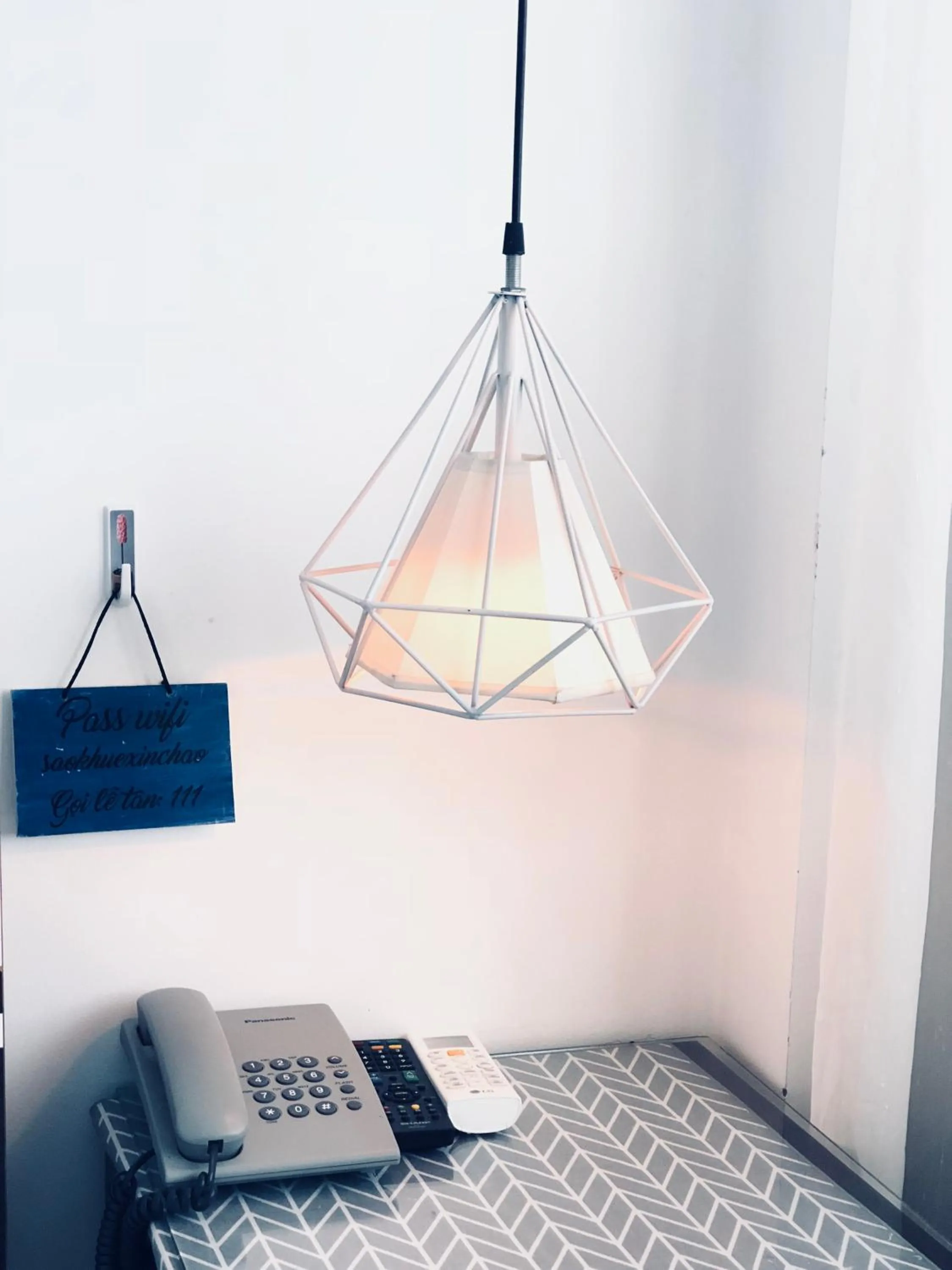 Sao Khue Riverside Hotel & Coffee