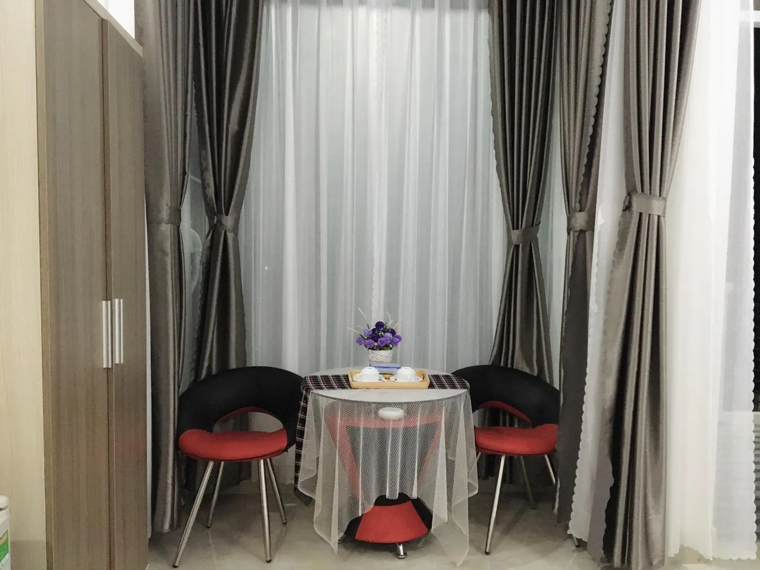 Sao Khue Riverside Hotel & Coffee