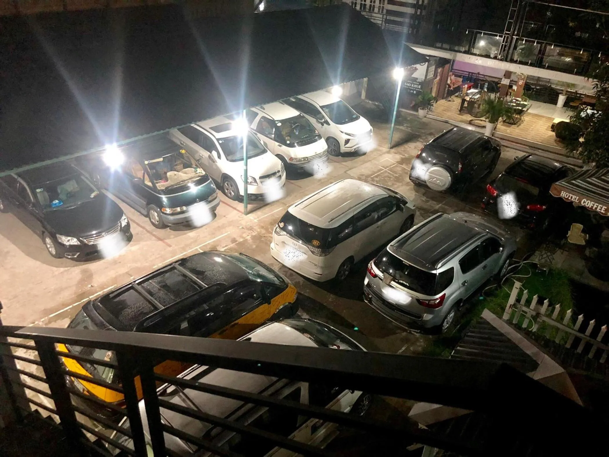 Sao Khue Riverside Hotel & Coffee