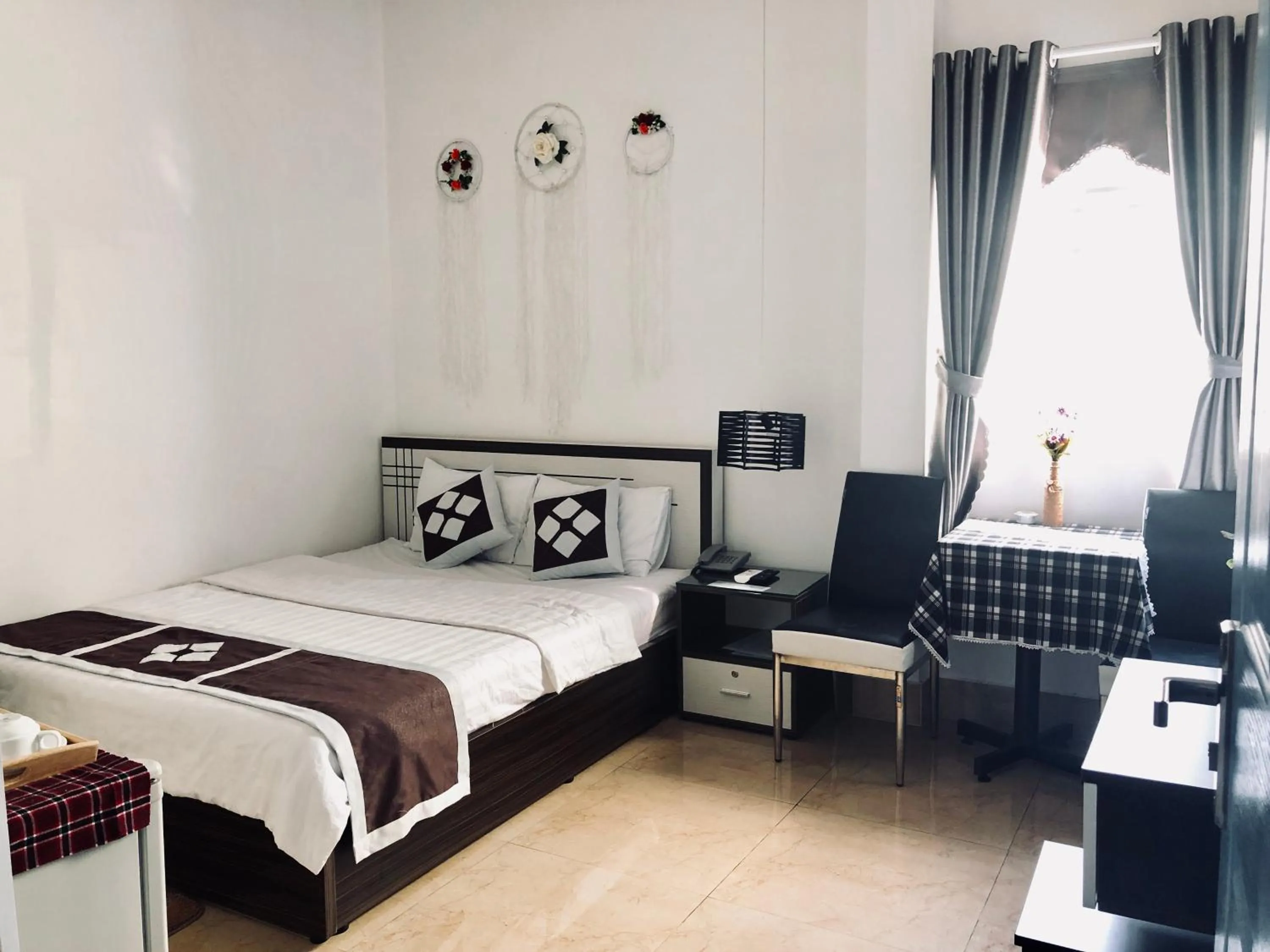 Sao Khue Riverside Hotel & Coffee