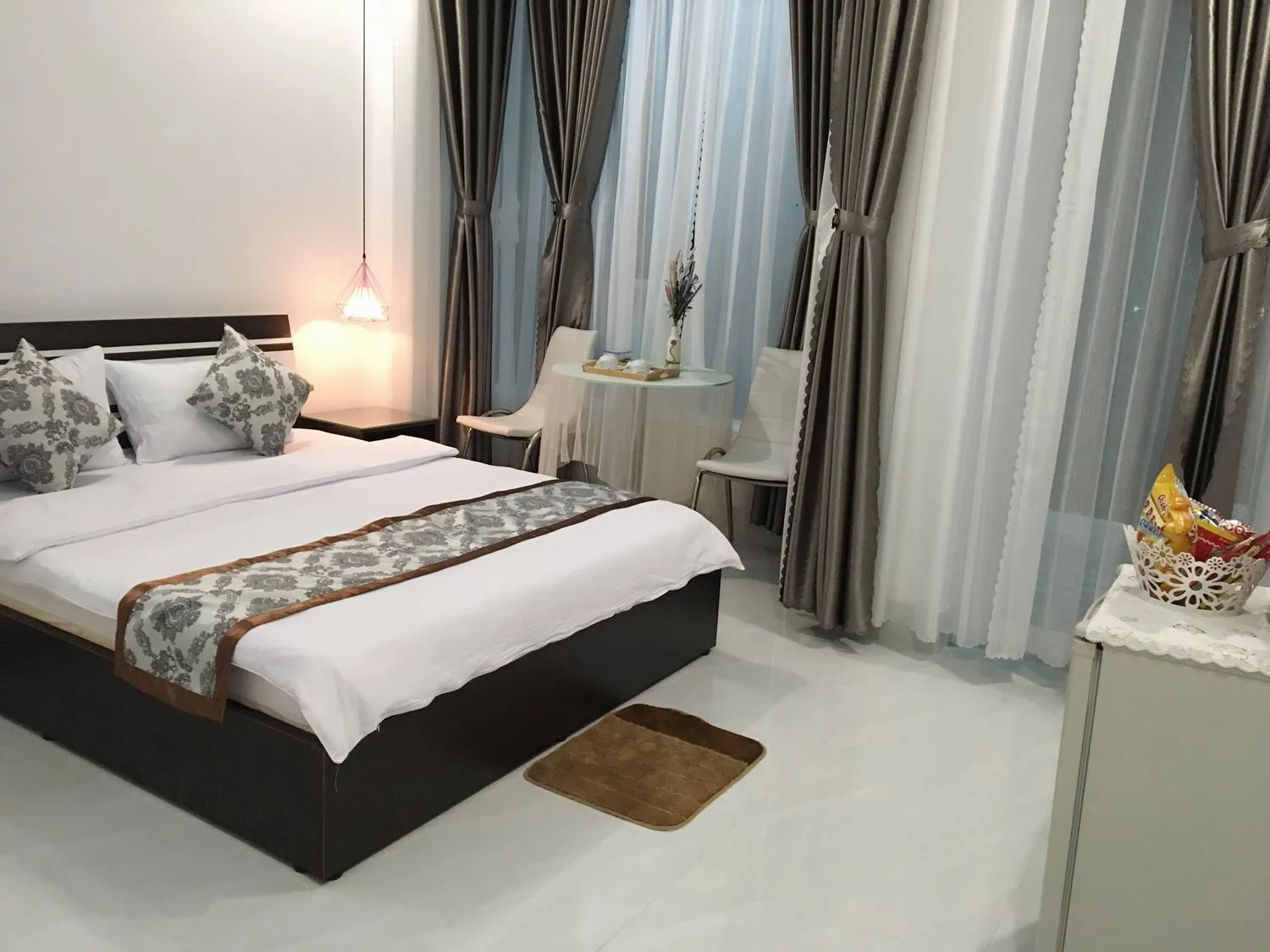 Sao Khue Riverside Hotel & Coffee