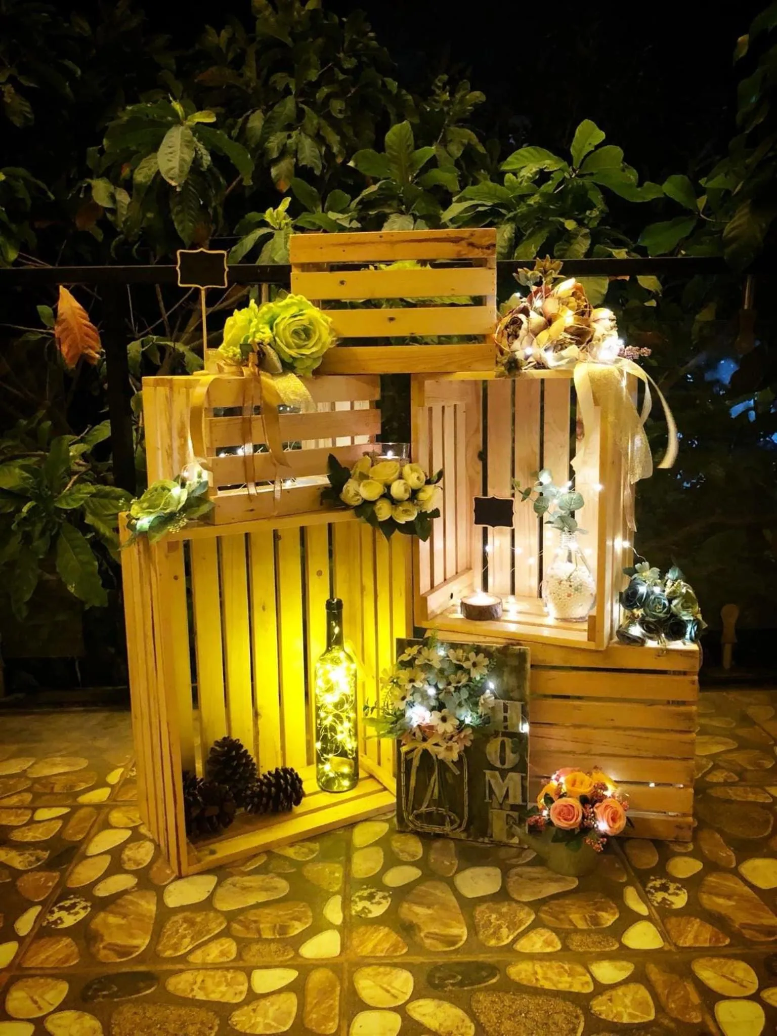 Sao Khue Riverside Hotel & Coffee