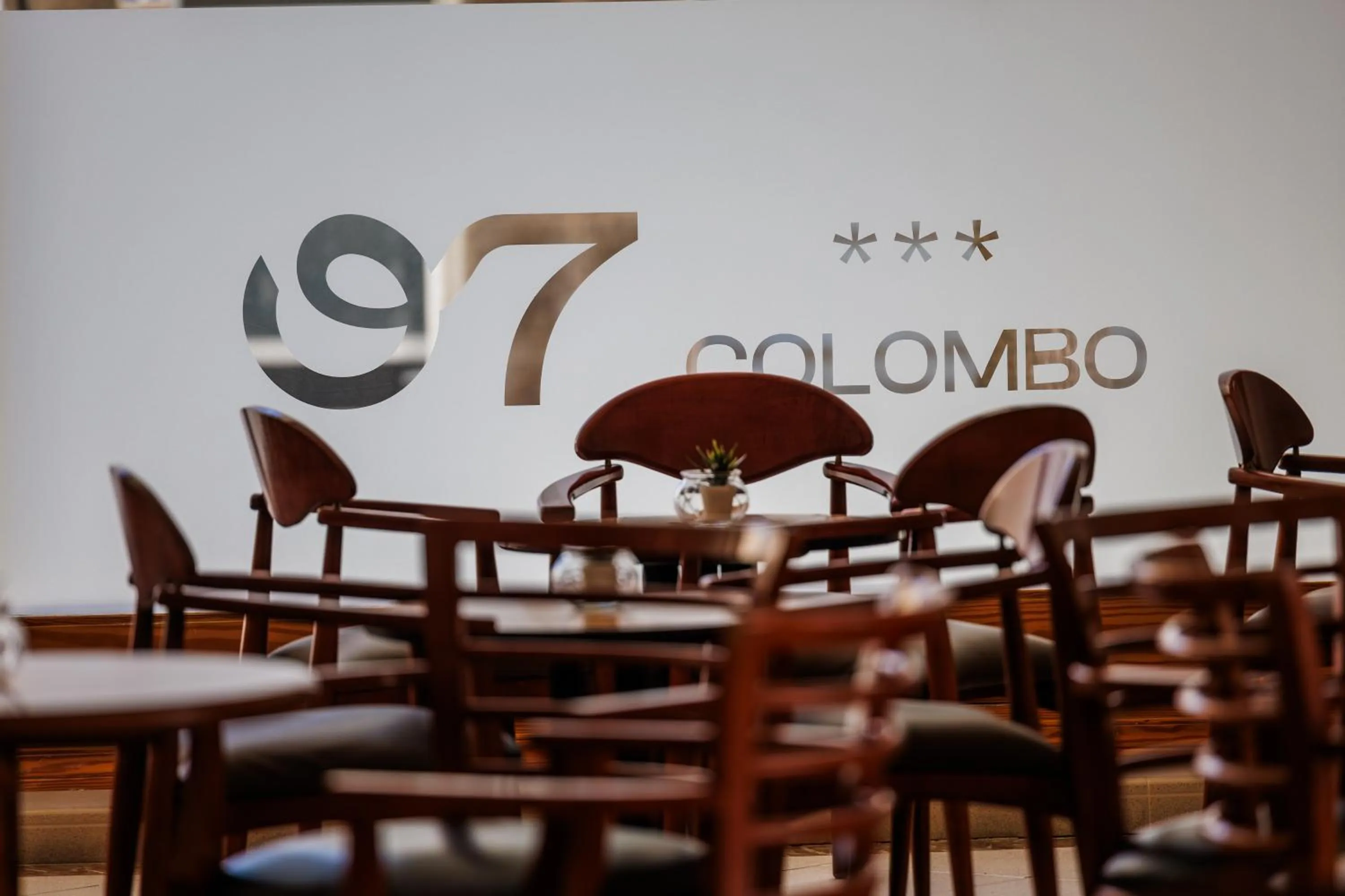 Lounge or bar in O7 Colombo