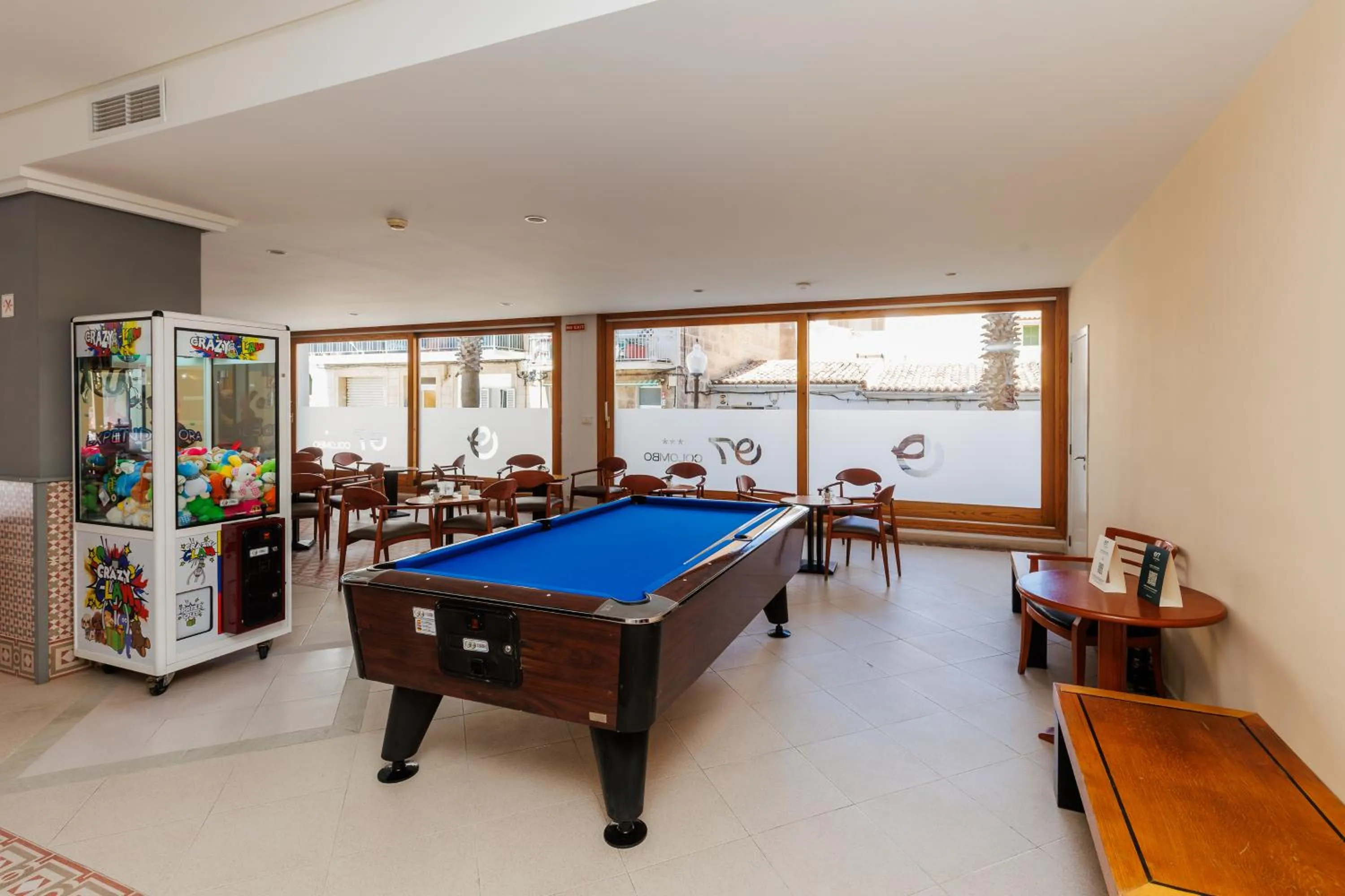 Billiard in O7 Colombo