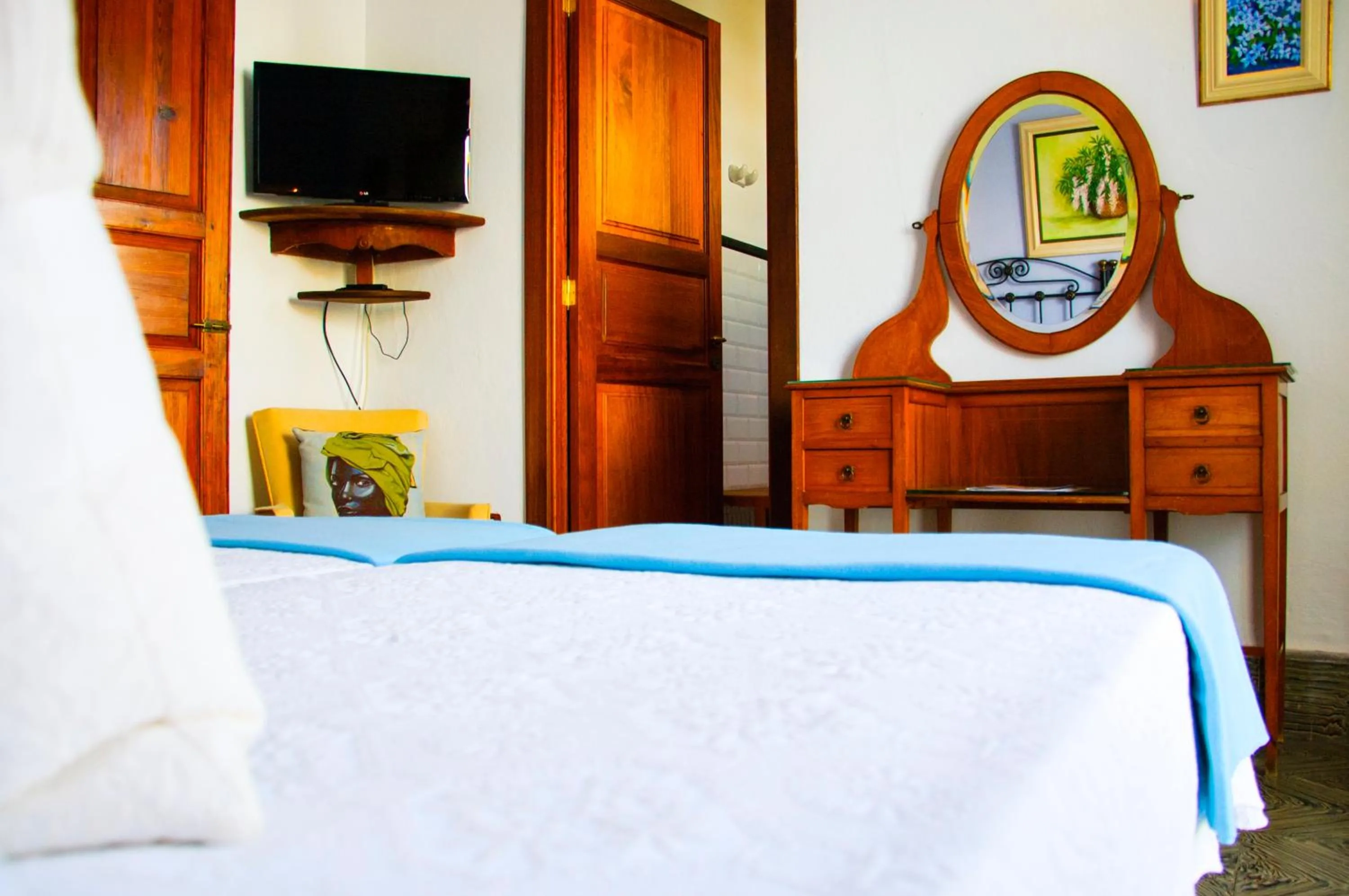 Decorative detail, Bed in Casa Rural Villa Lola Y Juan