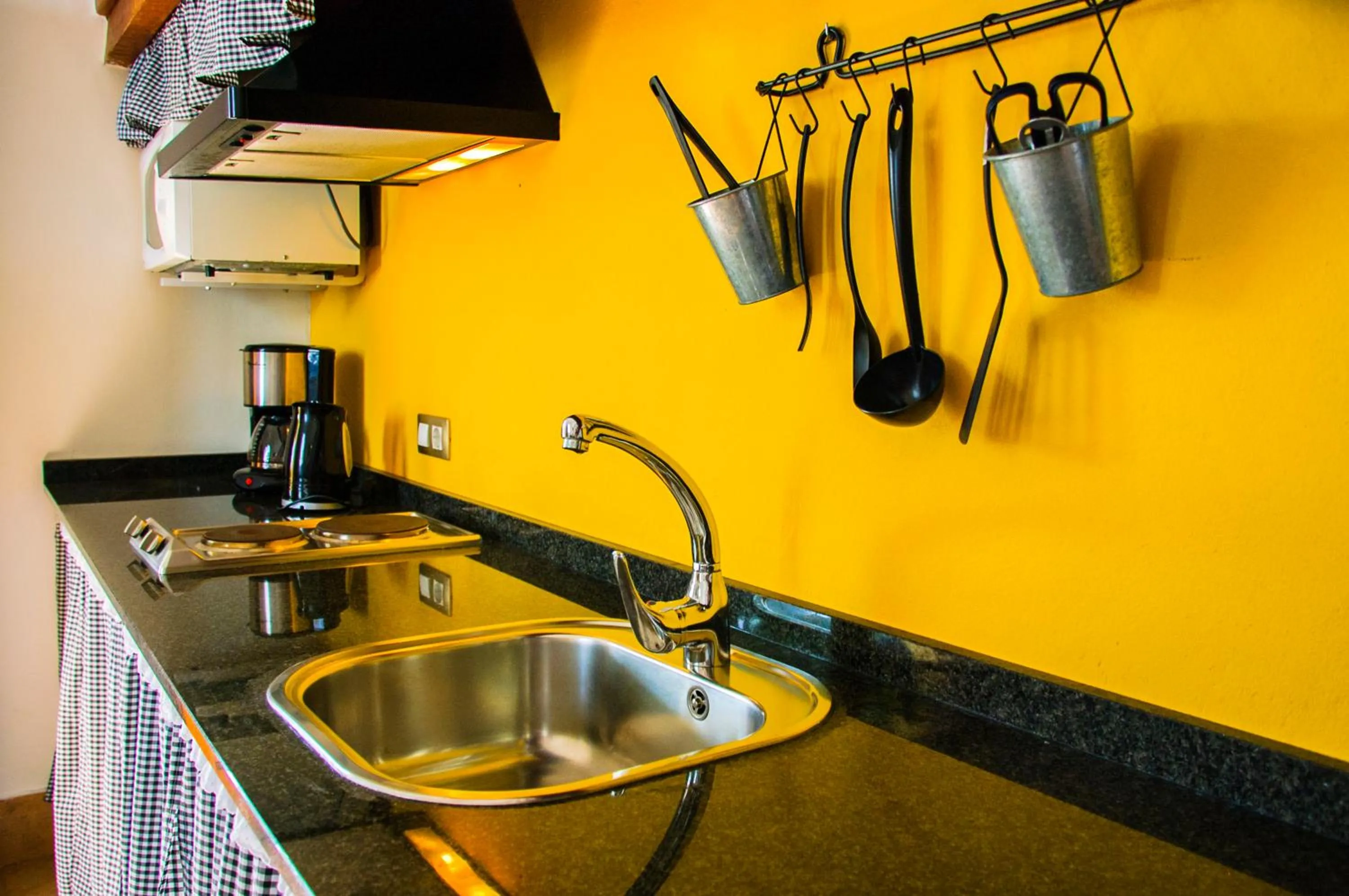 Kitchen or kitchenette in Casa Rural Villa Lola Y Juan