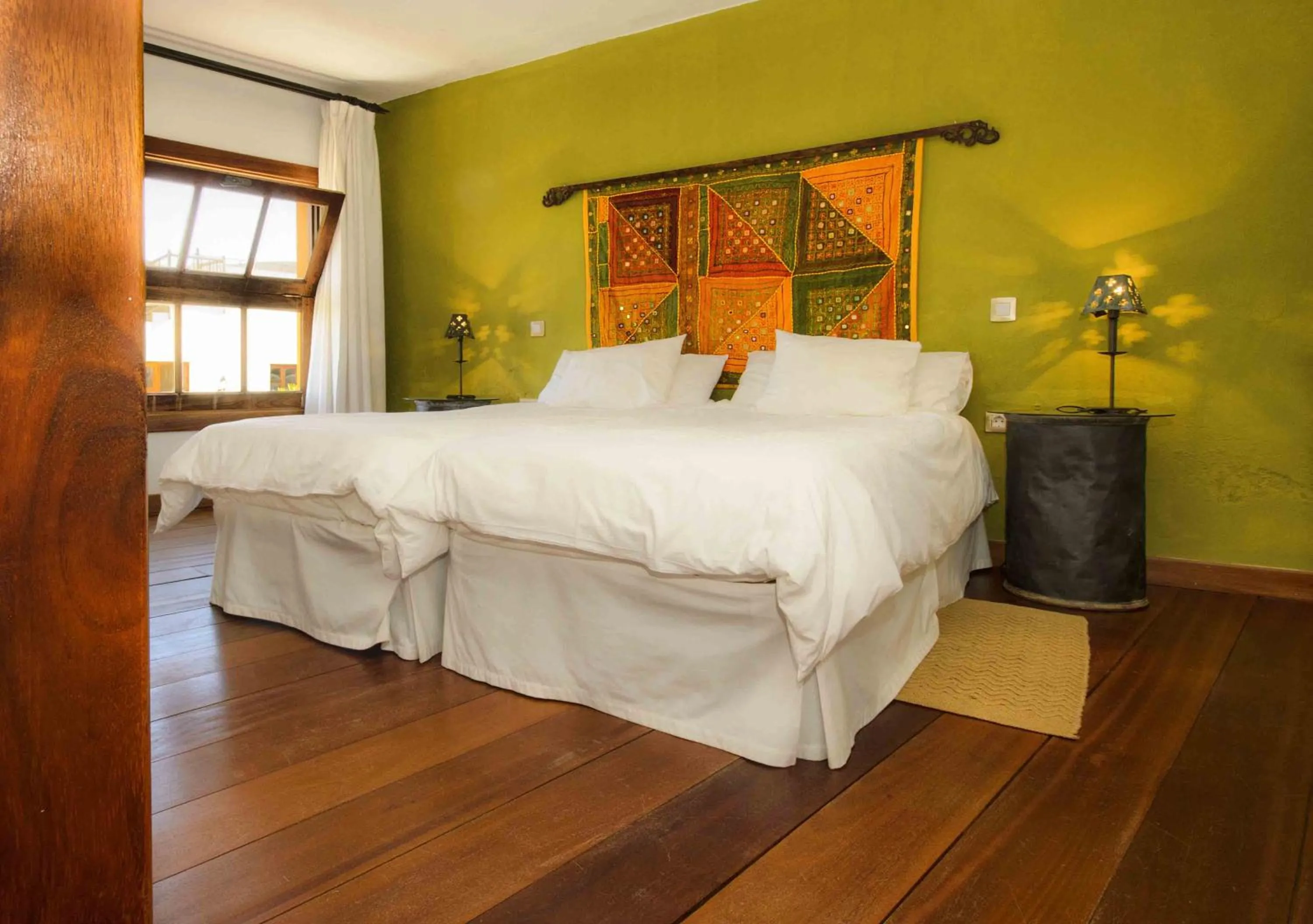 Photo of the whole room, Bed in Casa Rural Villa Lola Y Juan