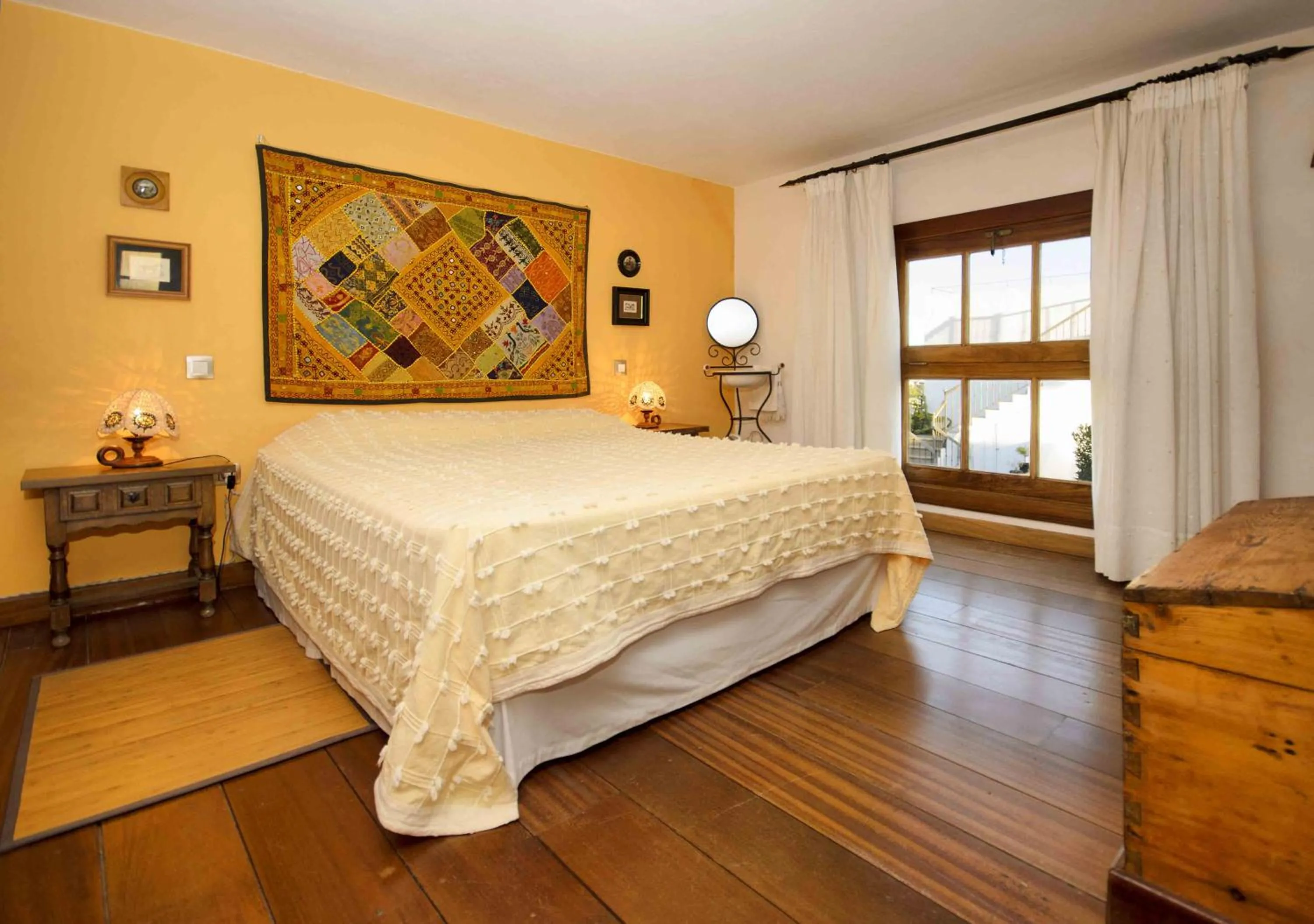 Photo of the whole room, Bed in Casa Rural Villa Lola Y Juan