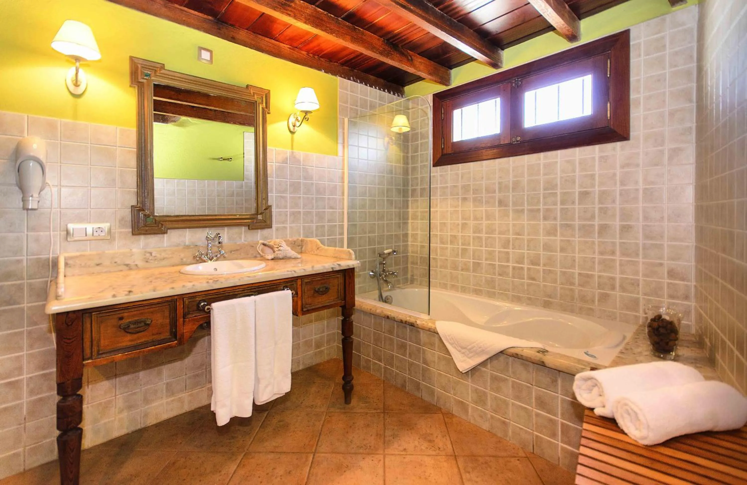 Bathroom in Casa Rural Villa Lola Y Juan
