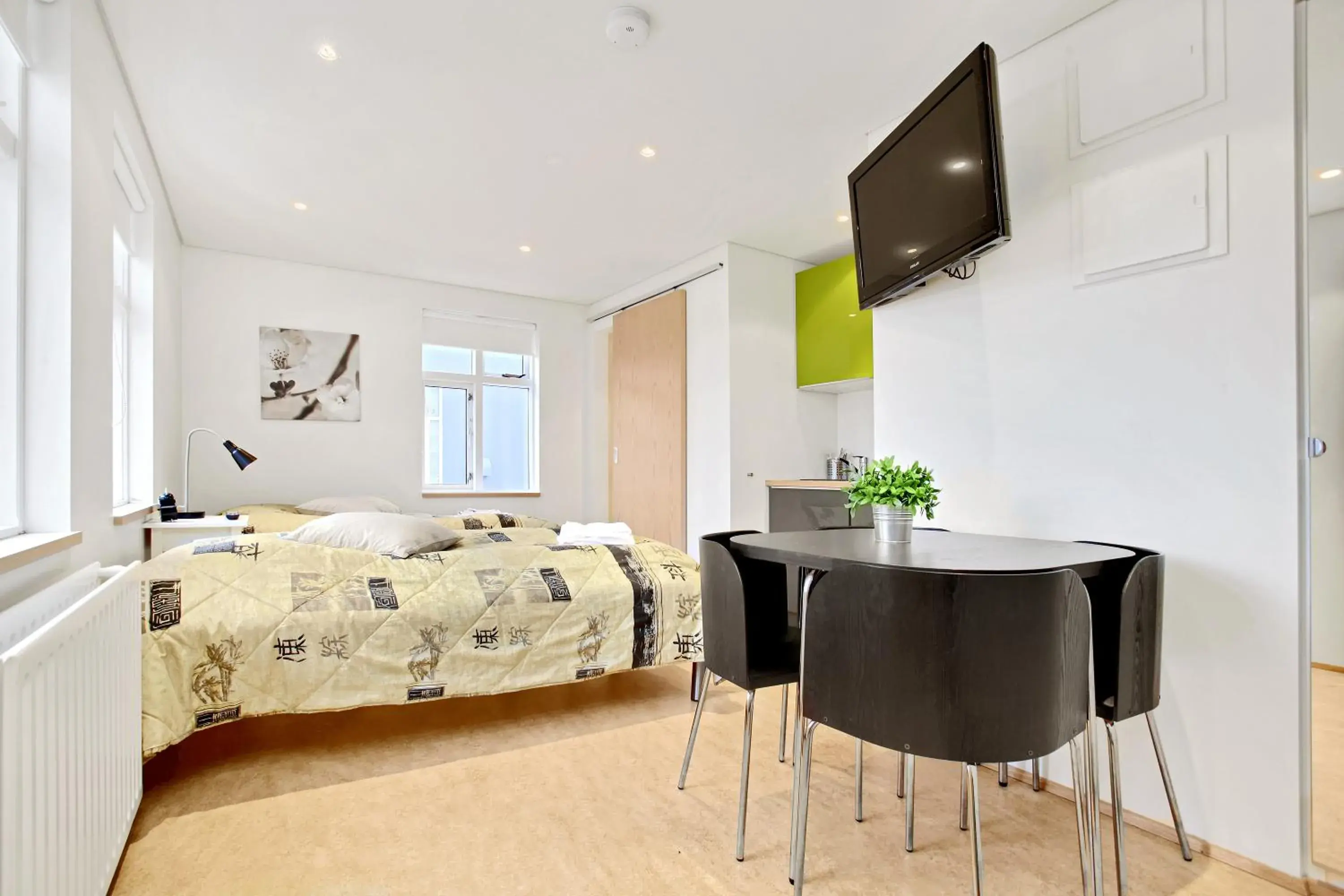 Studio Apartment (2 Adults) in Alfred's Apartments Studio Apartment (2 Adults) in Alfred's Apartments