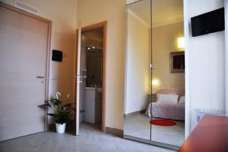 TV and multimedia, Bed in Bed & Breakfast Agli Horti Sallustiani