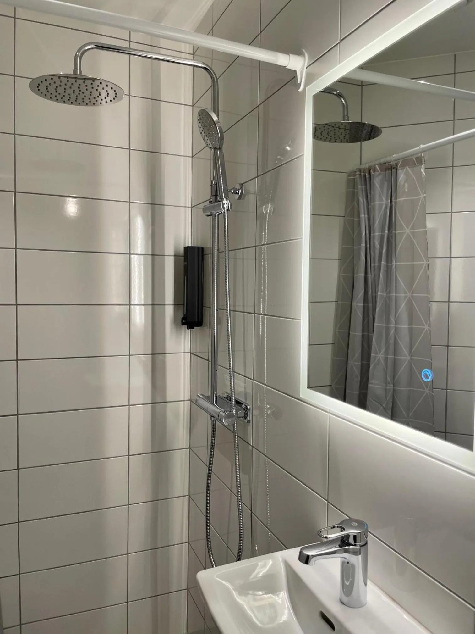 Shower in Unique Hotel