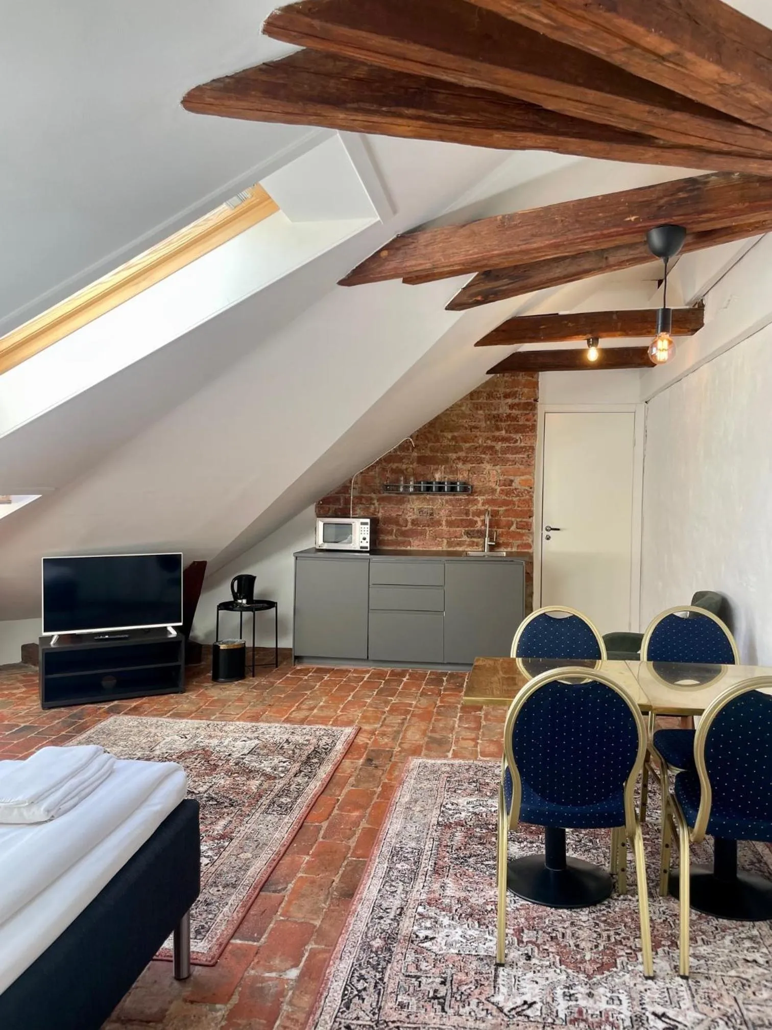 Photo of the whole room in Unique Hotel