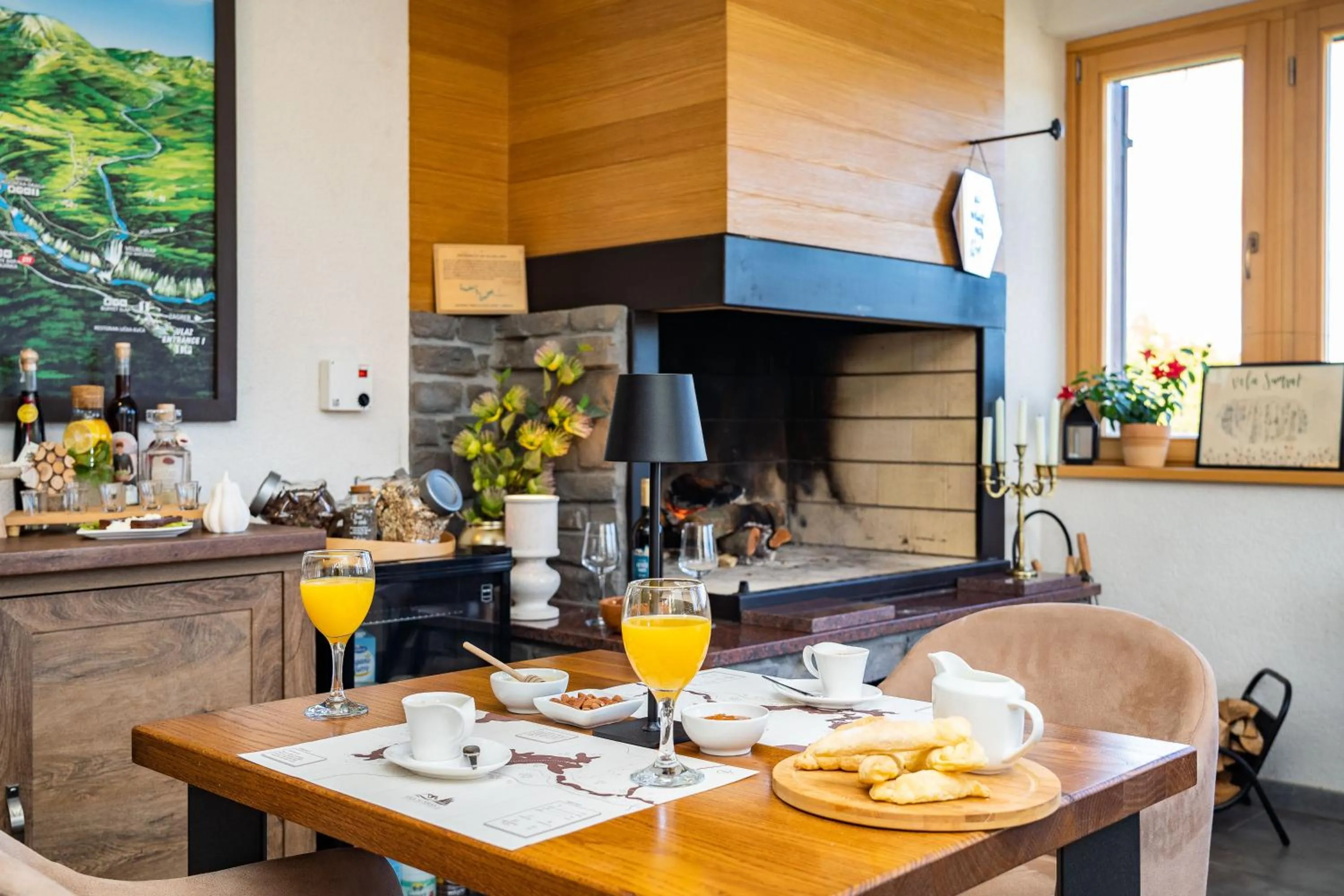 Breakfast in B&B Villa Sumrak Plitvica Rooms