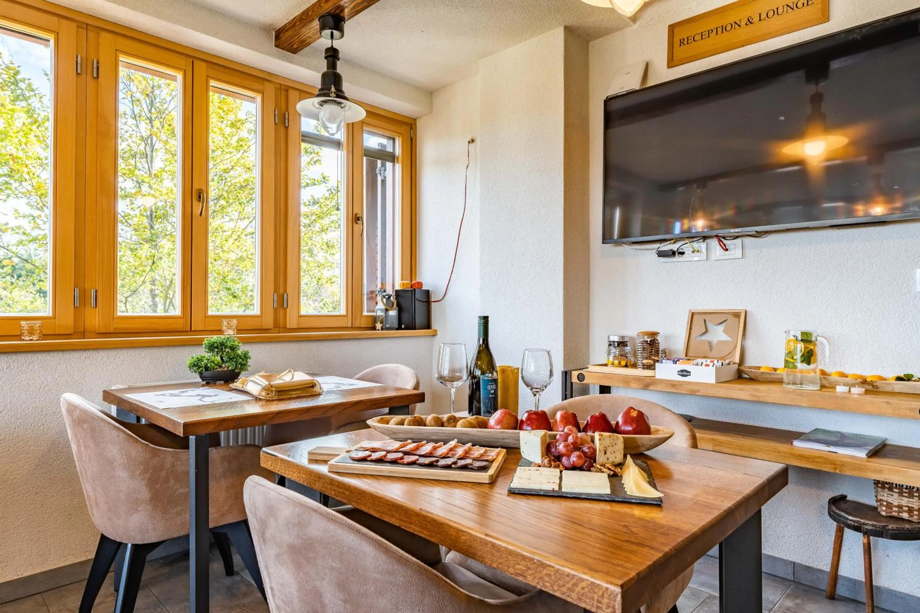 Food in B&B Villa Sumrak Plitvica Rooms